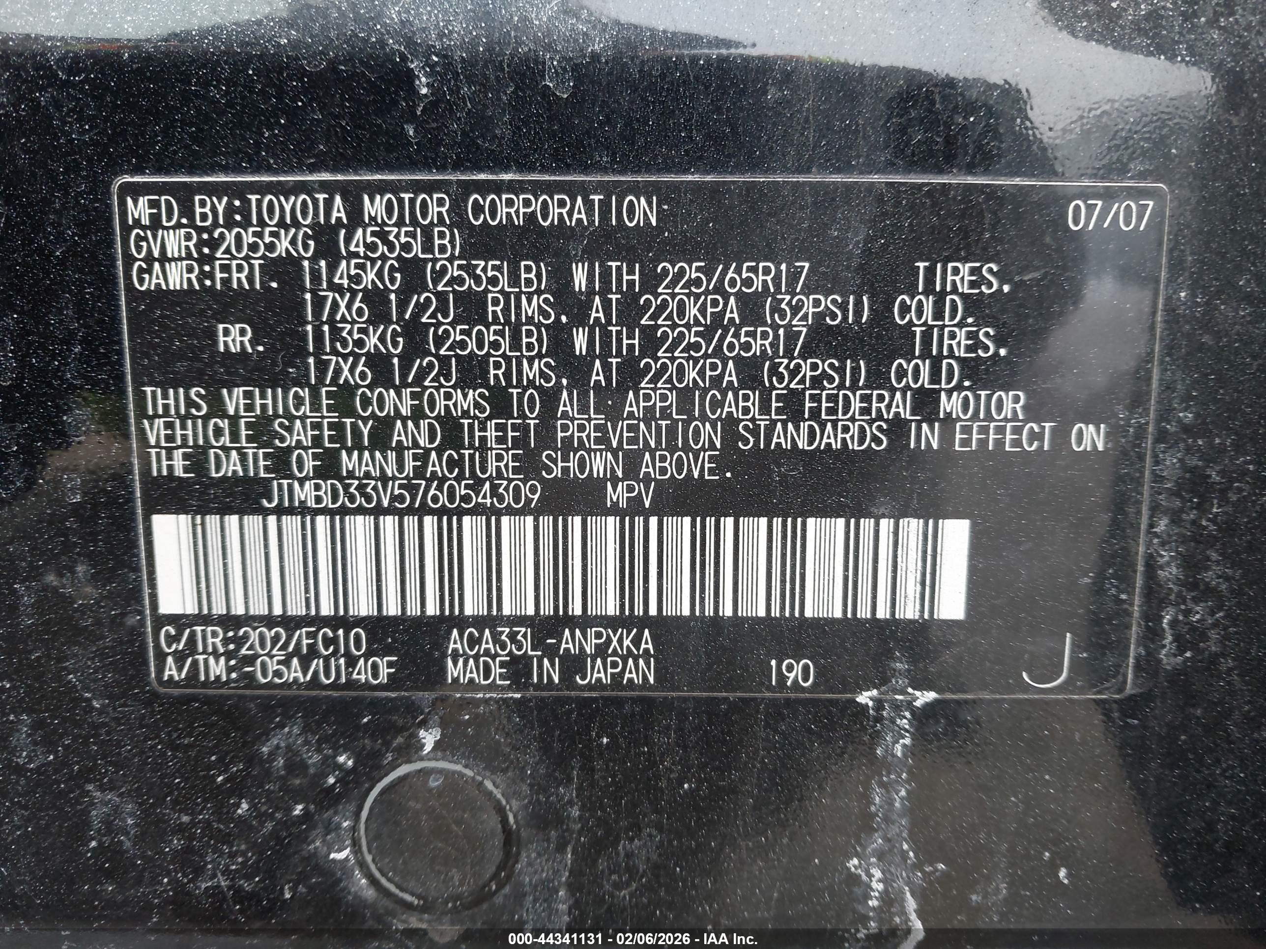 TOYOTA RAV4 image 9