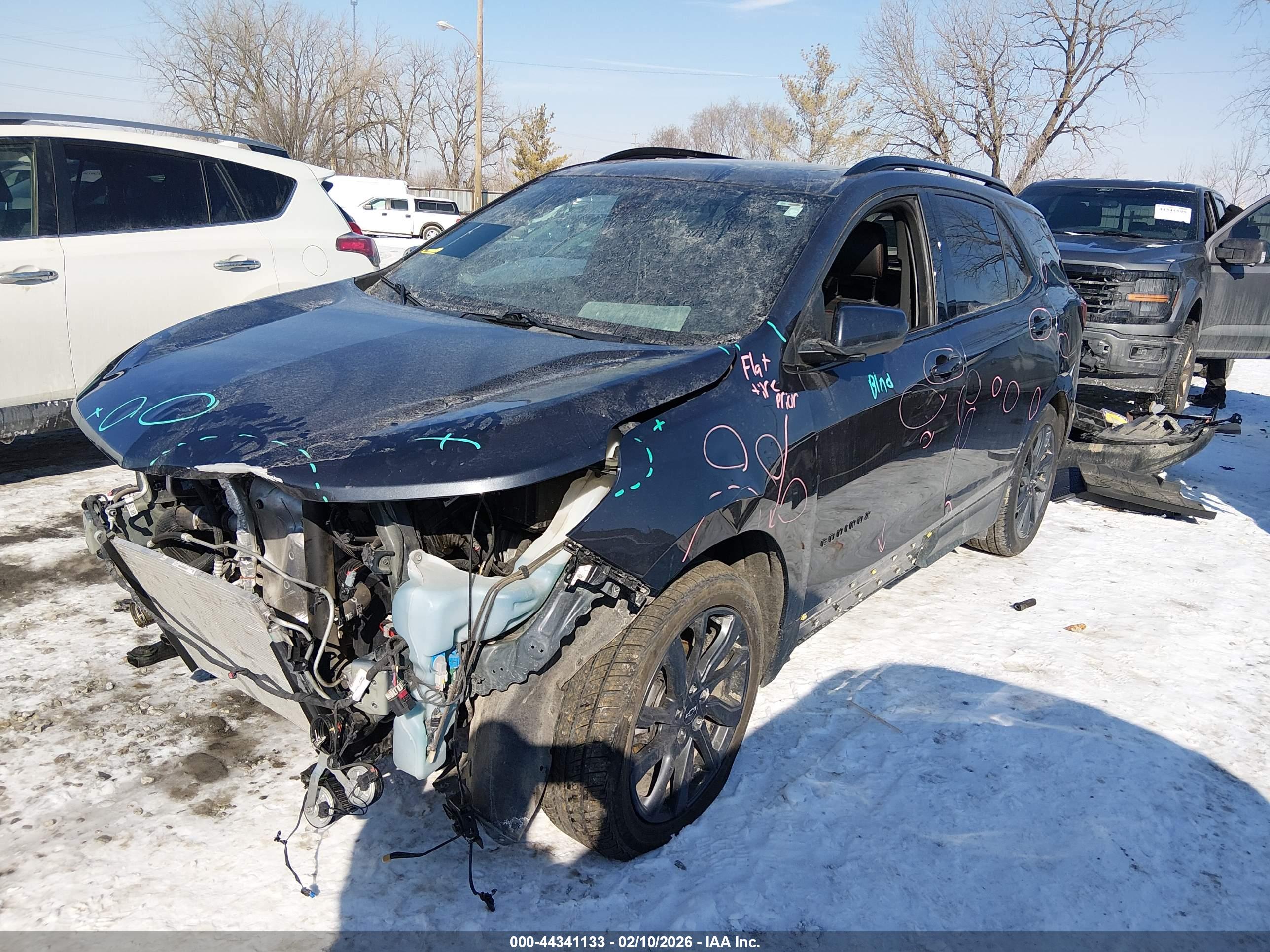 CHEVROLET EQUINOX image 2