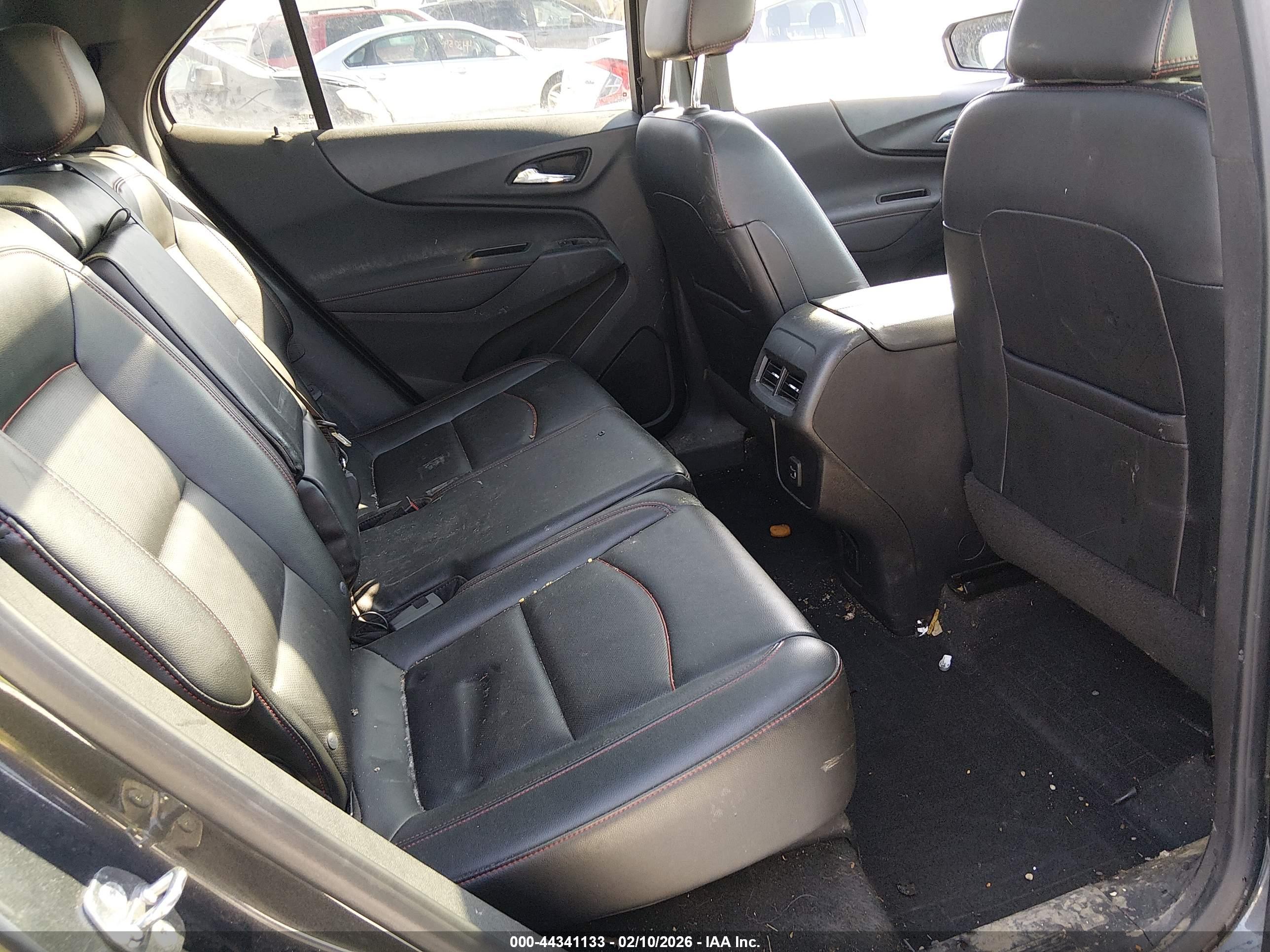 CHEVROLET EQUINOX image 8