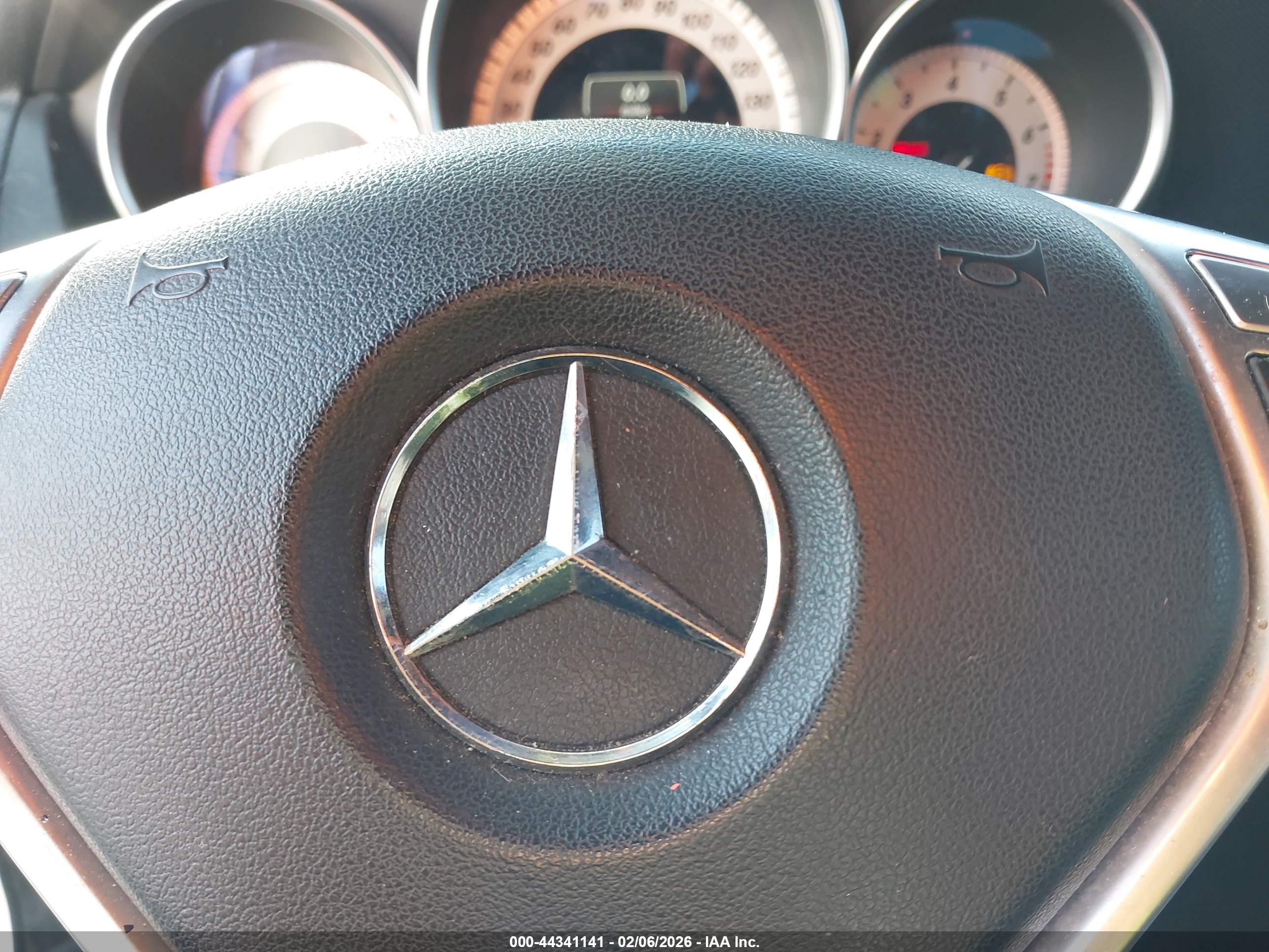 MERCEDES-BENZ C image 6