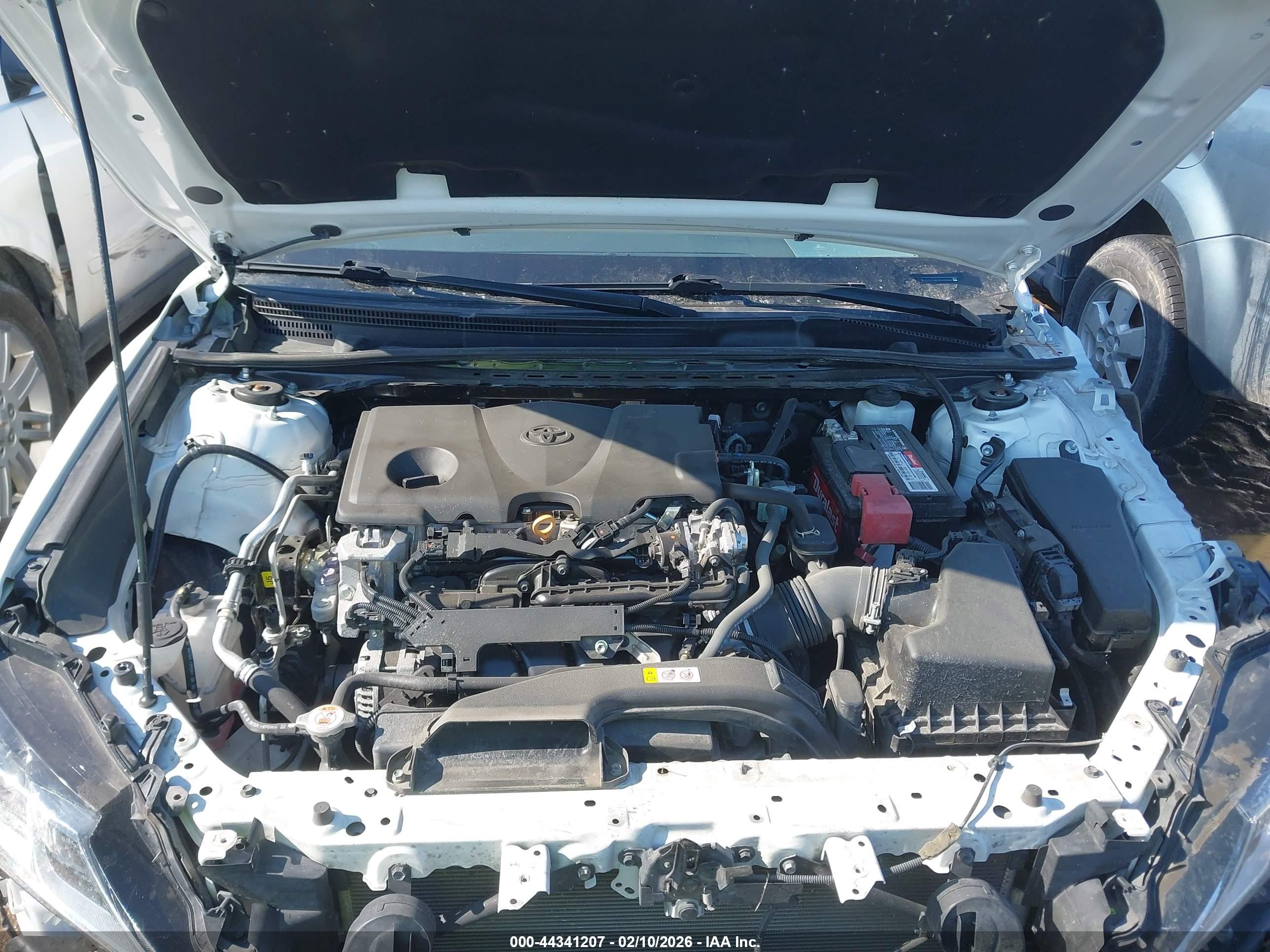 TOYOTA CAMRY image 10
