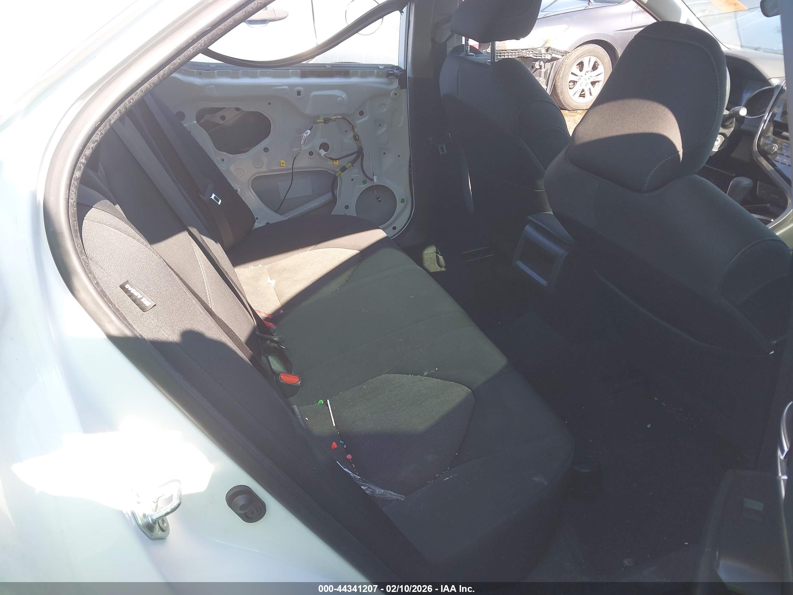 TOYOTA CAMRY image 8