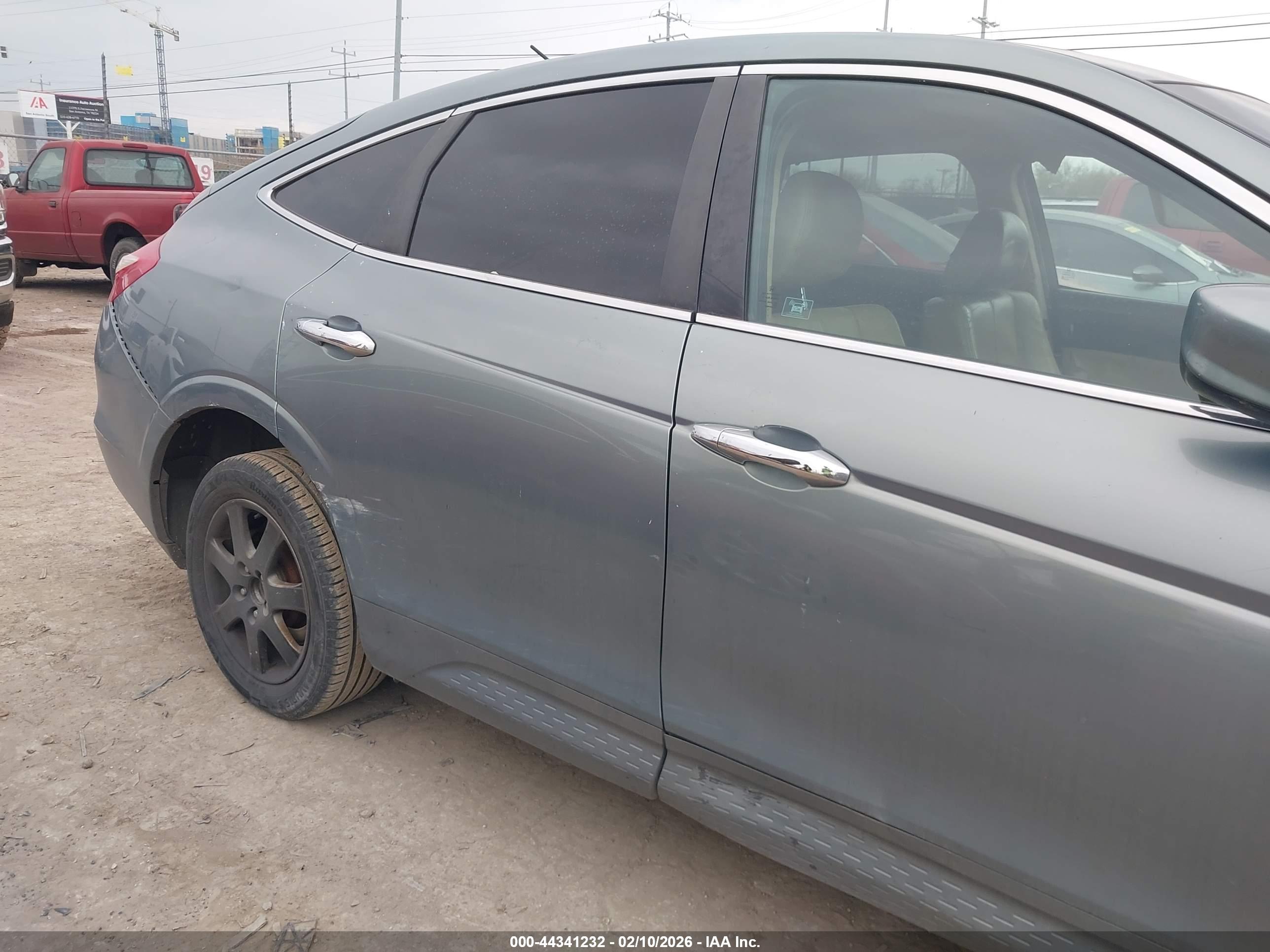 HONDA ACCORD image 6