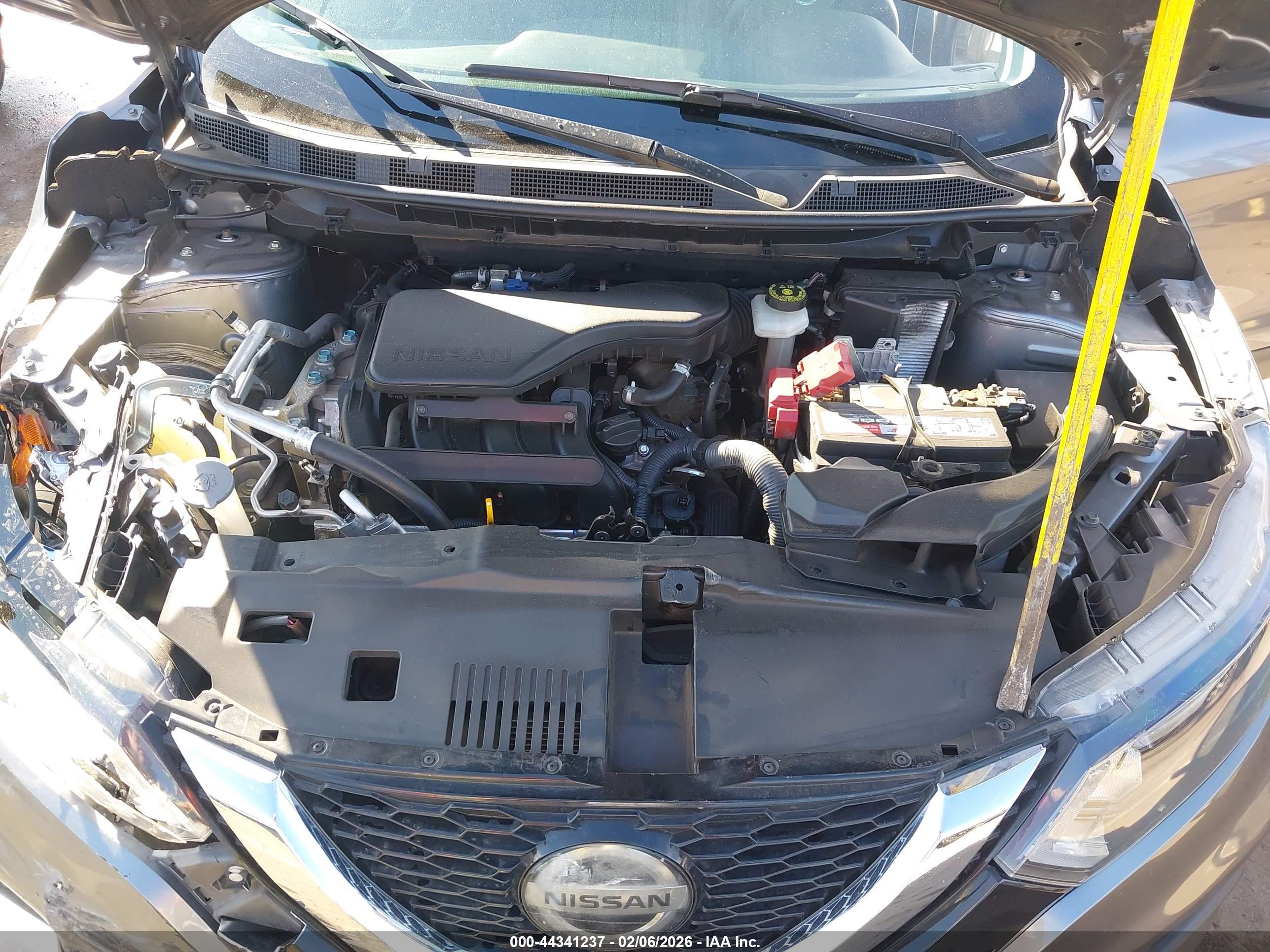 NISSAN ROGUE image 10