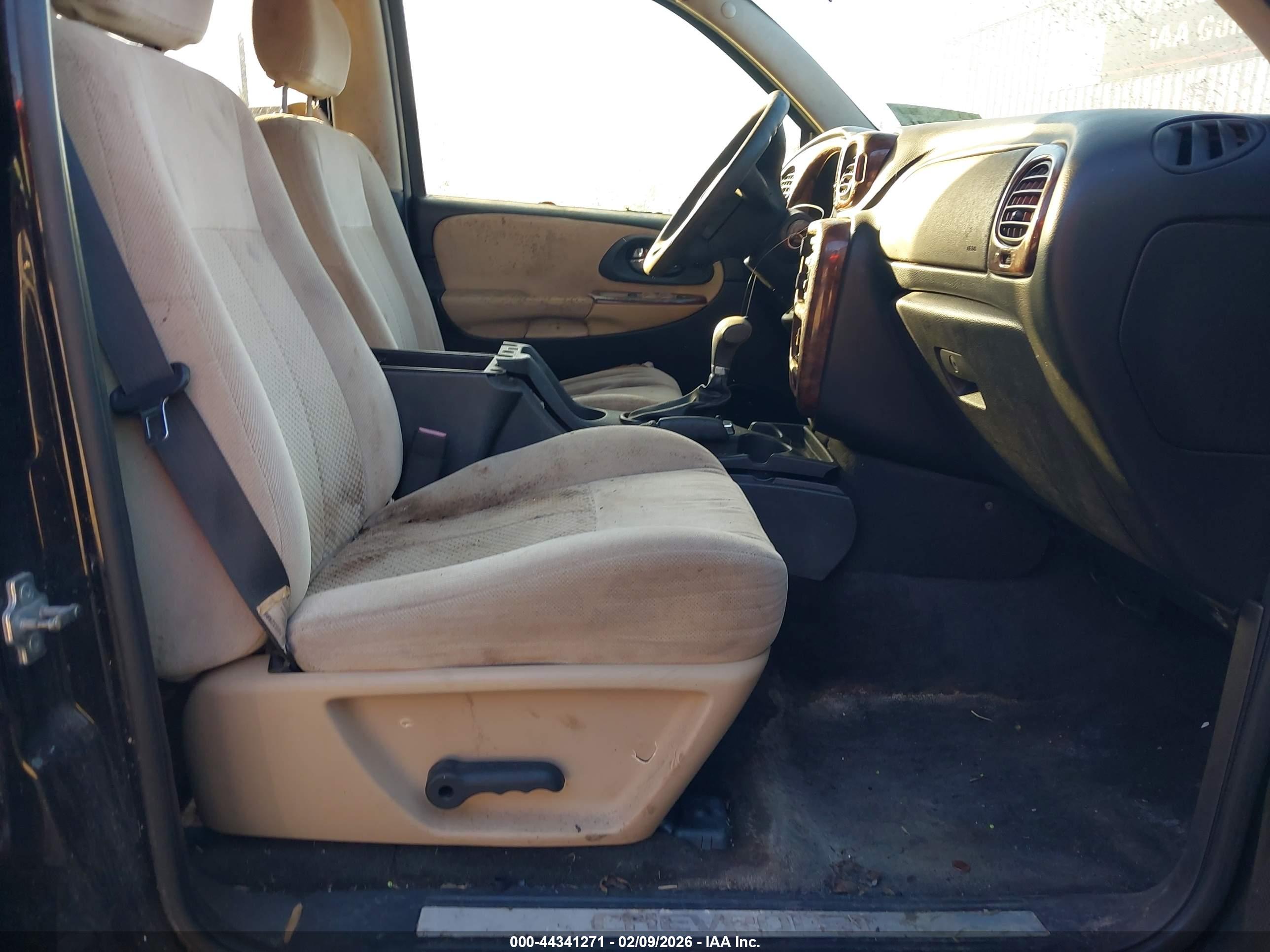 CHEVROLET TRAILBLAZER image 5