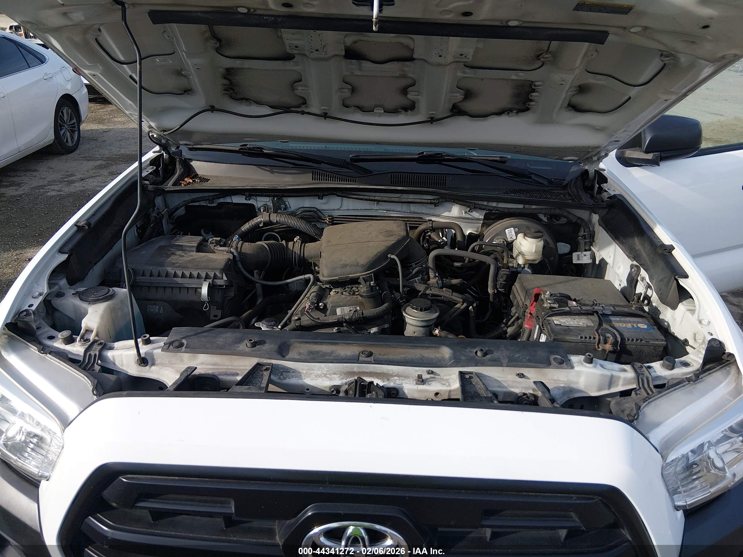 TOYOTA TACOMA image 10