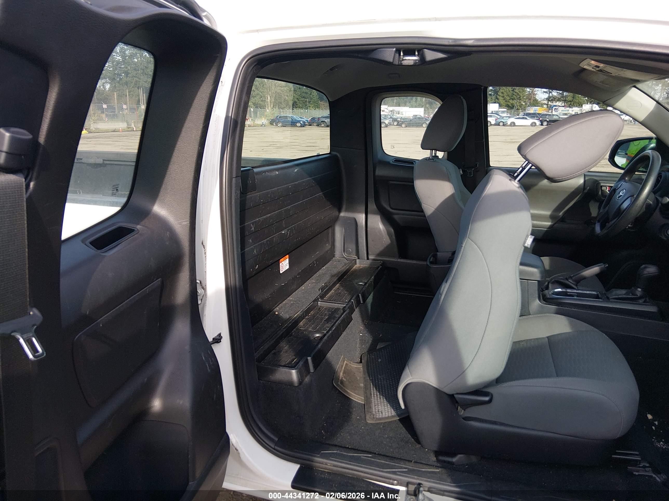TOYOTA TACOMA image 8
