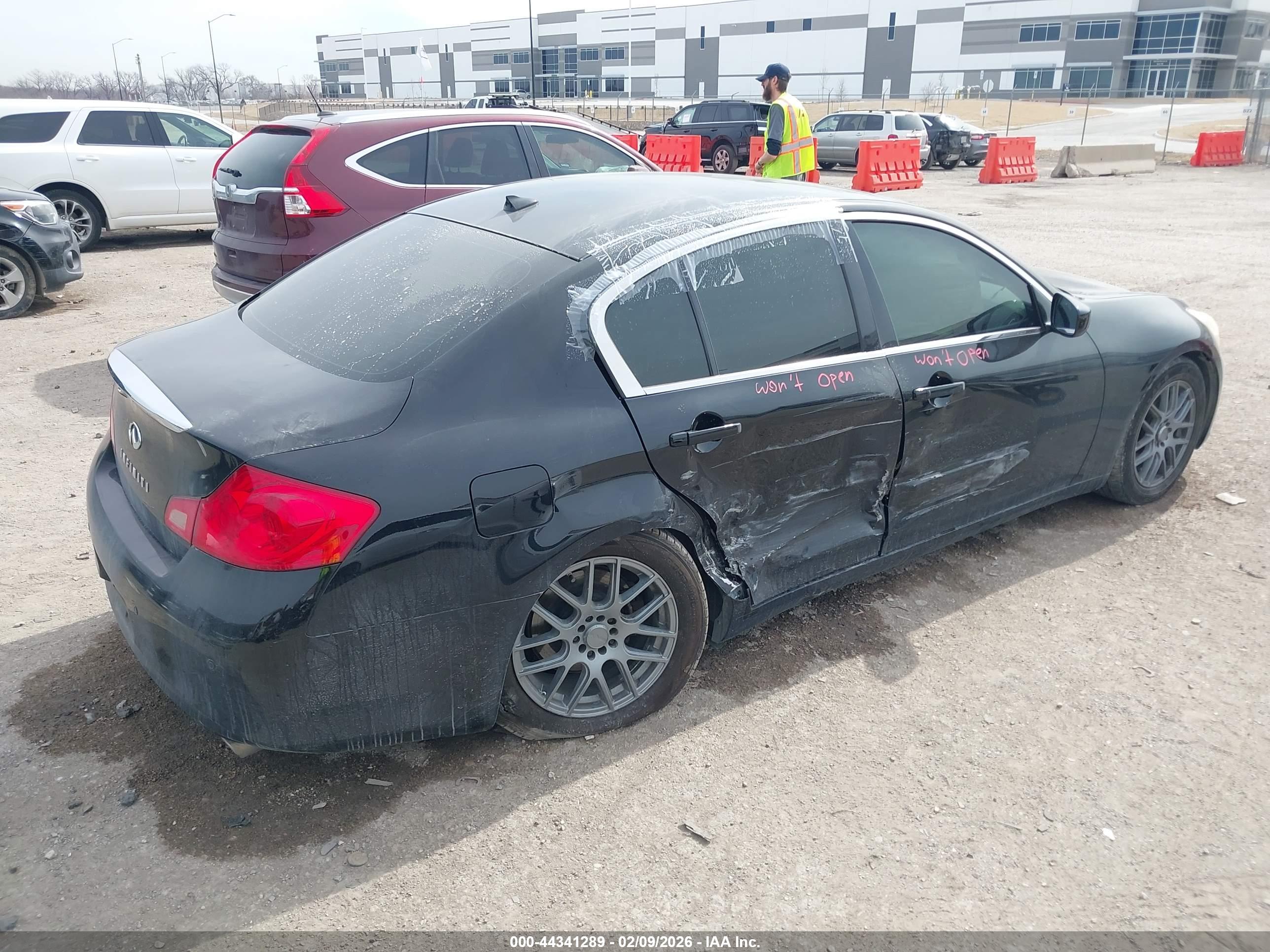 INFINITI G37X image 4