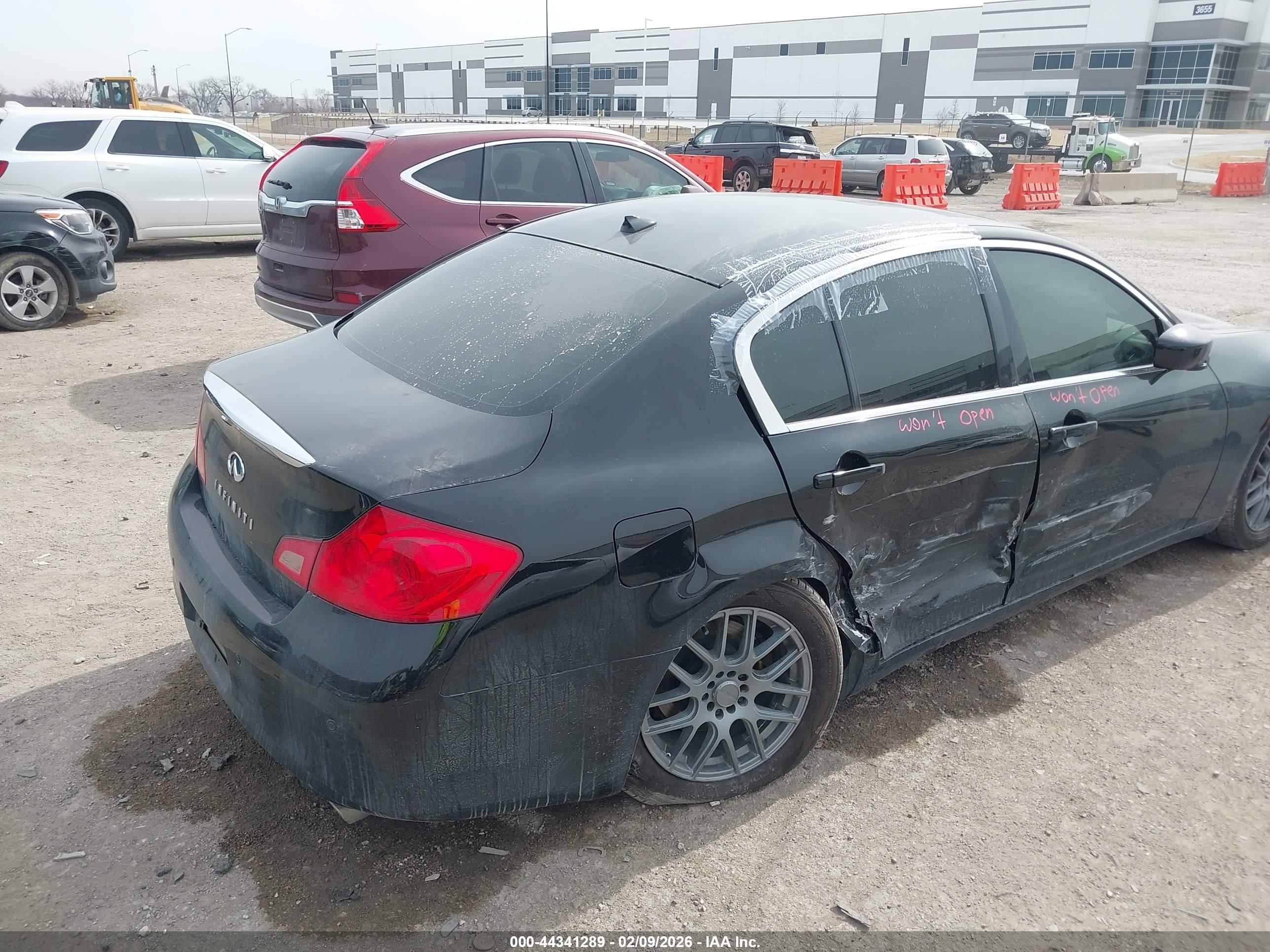 INFINITI G37X image 6