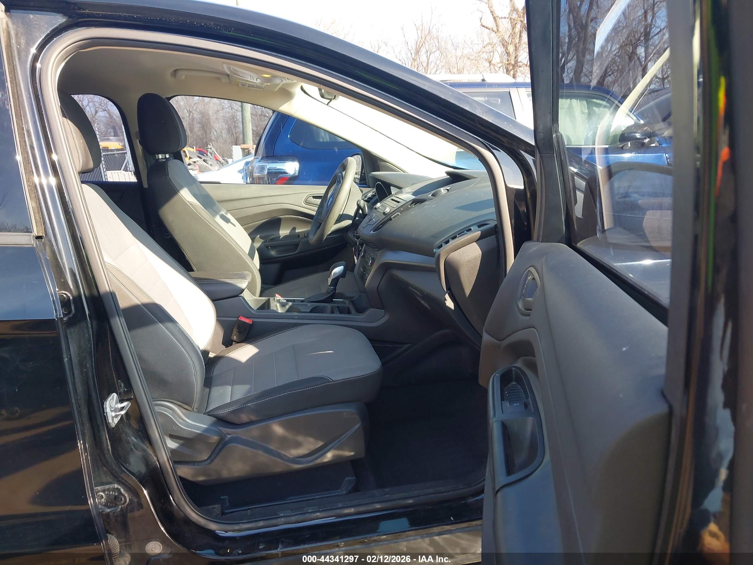 FORD ESCAPE image 5