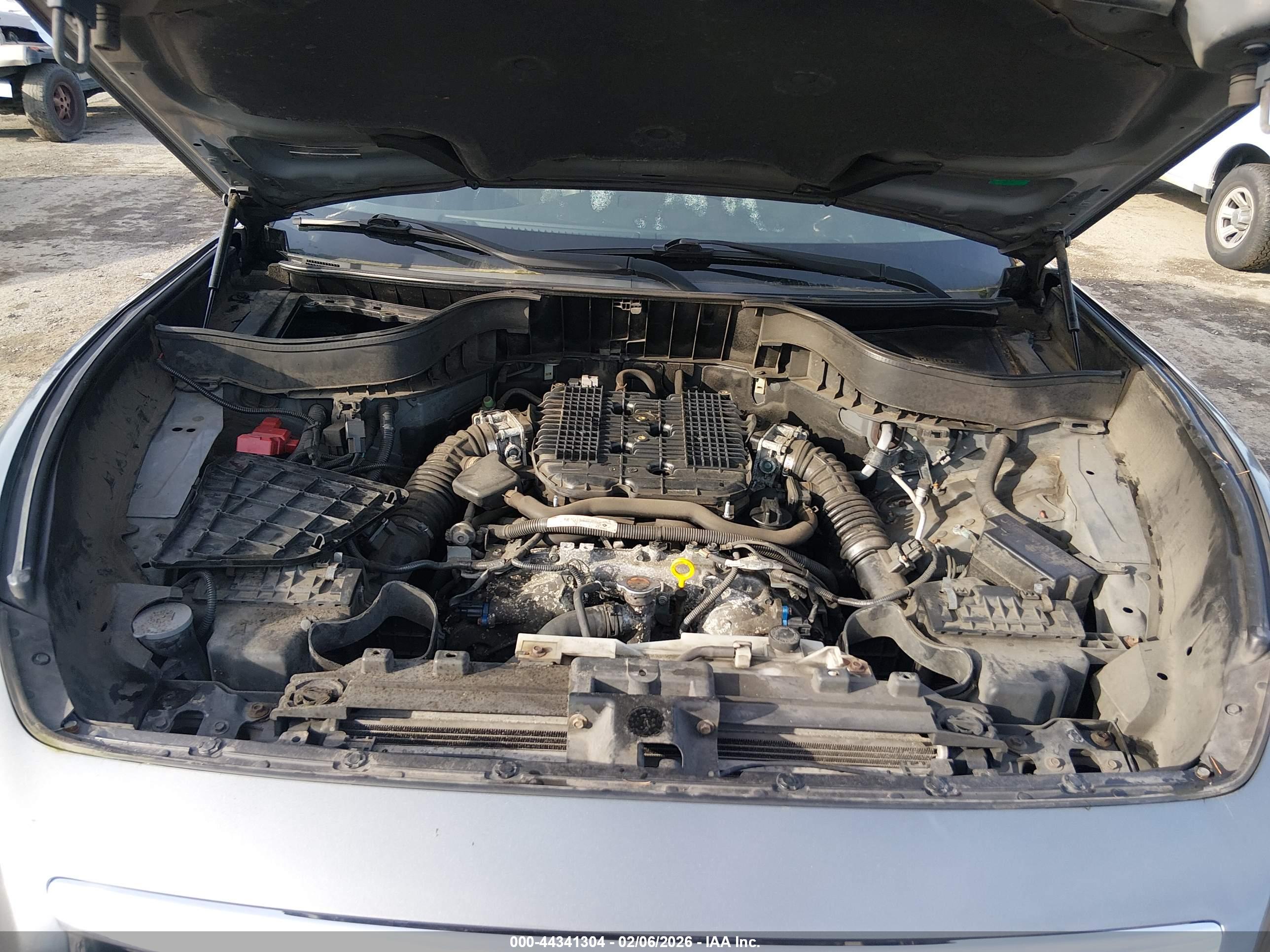 INFINITI FX35 image 6