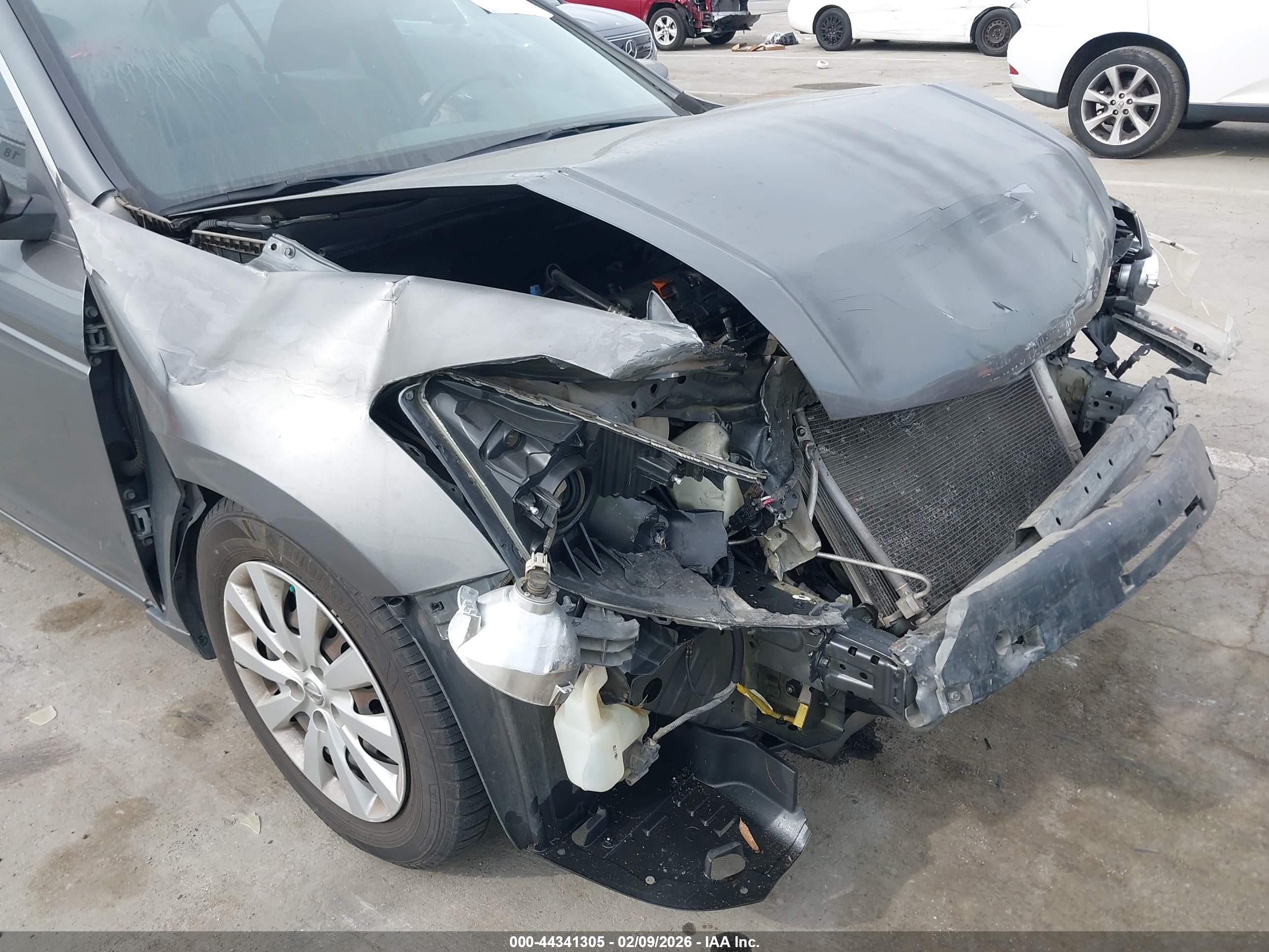 HONDA ACCORD image 6