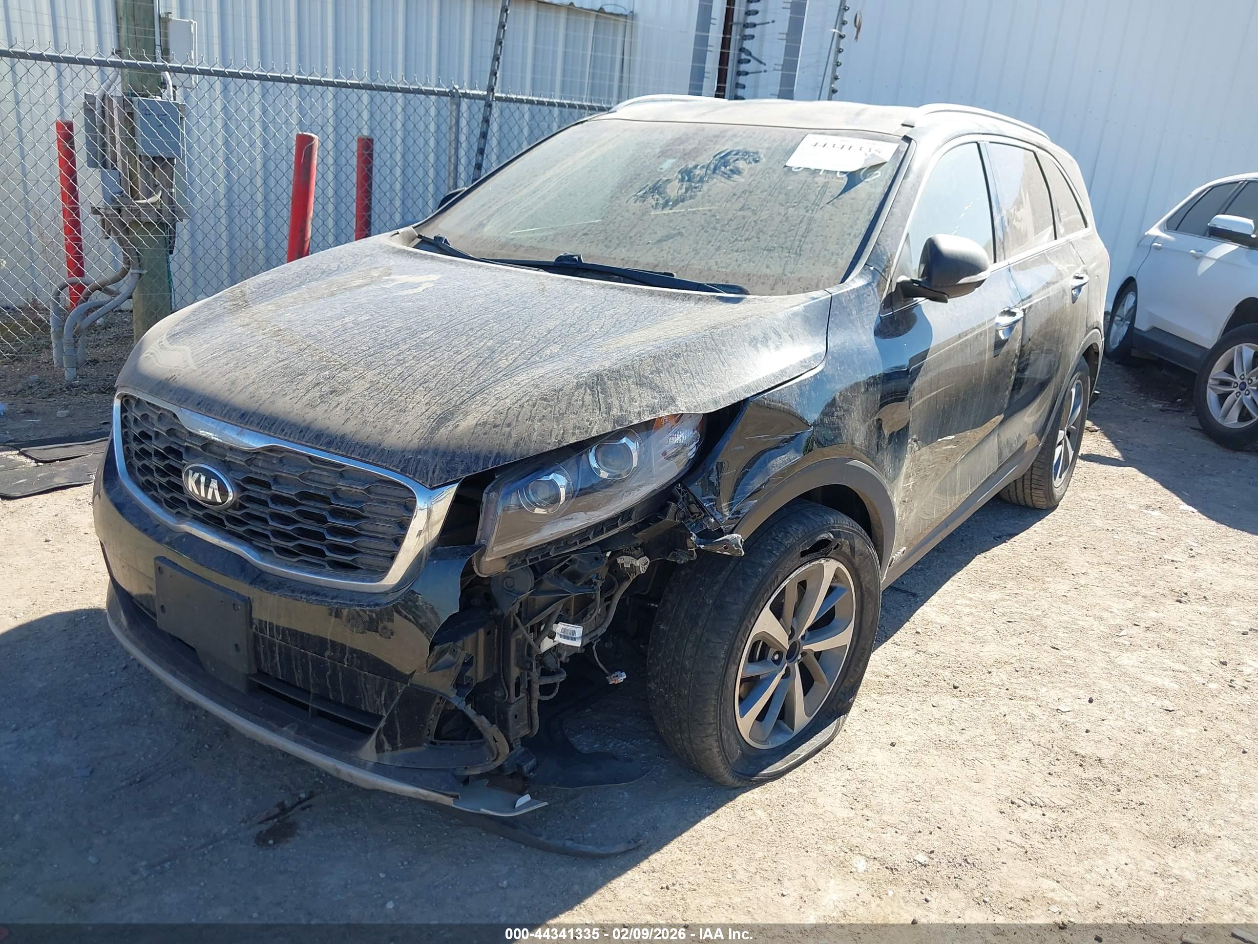KIA SORENTO image 2