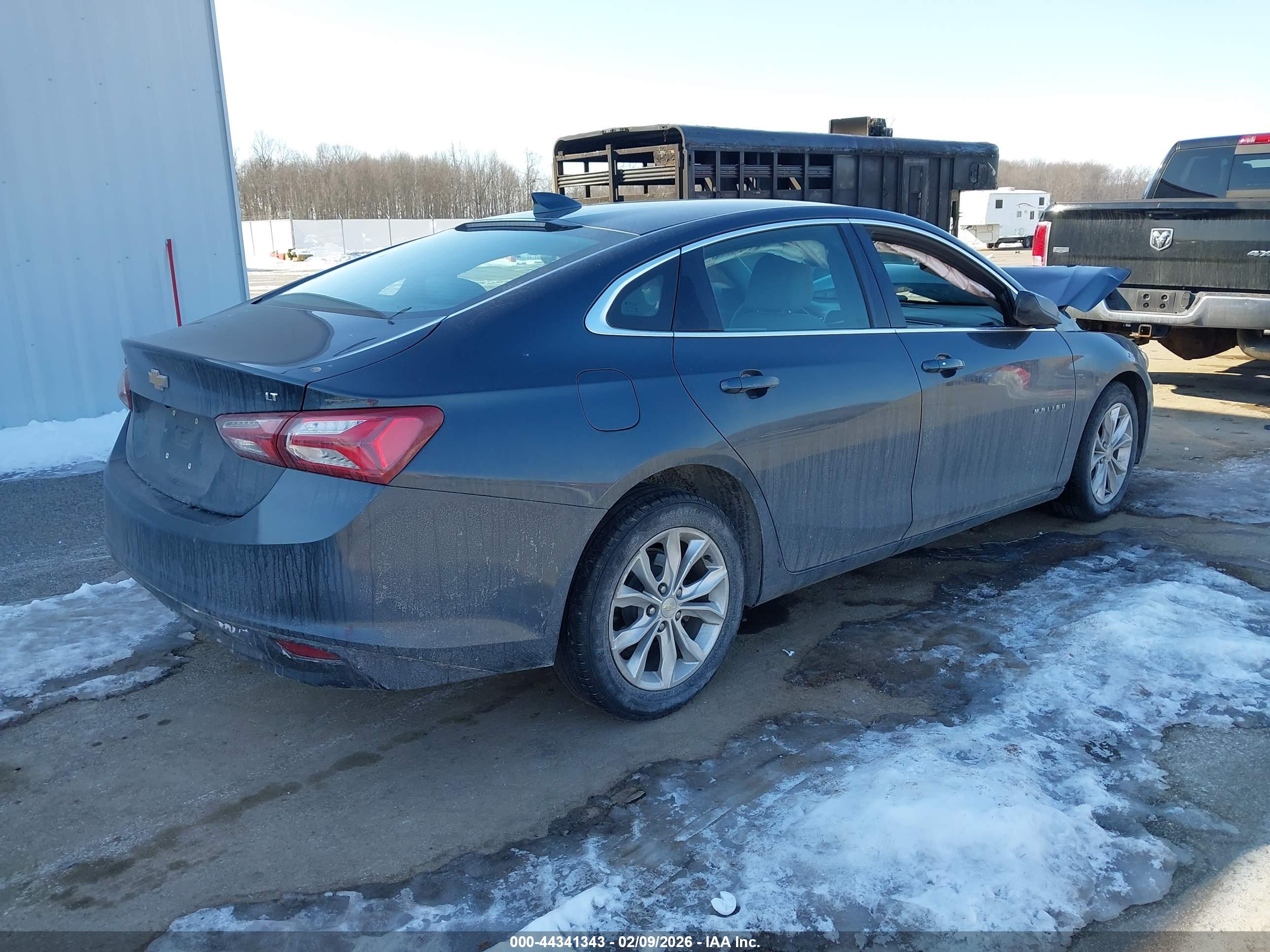 CHEVROLET MALIBU image 4