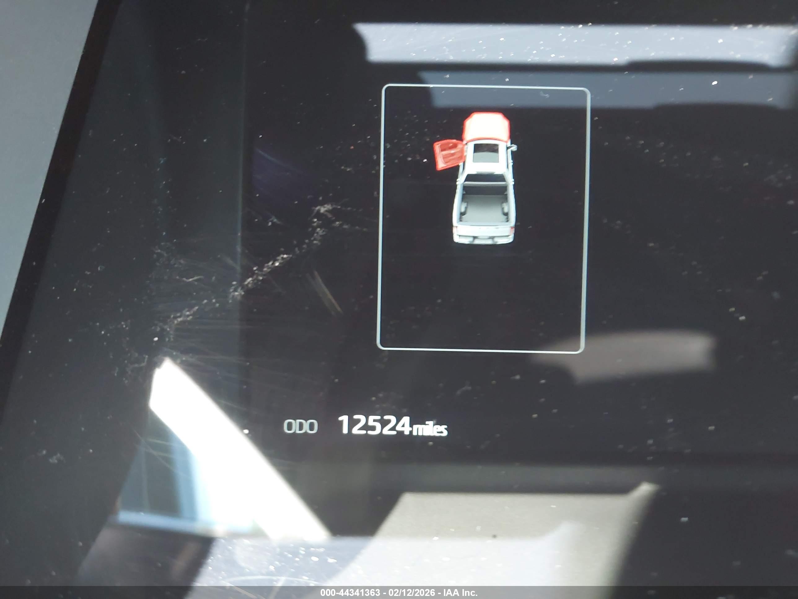 TOYOTA TUNDRA image 7