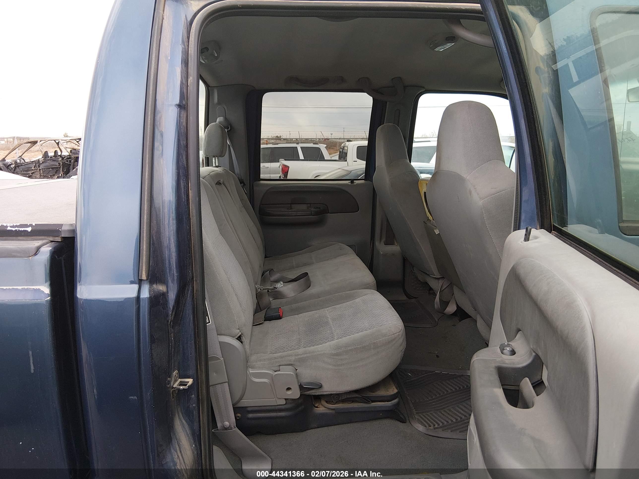 FORD F-250 image 8