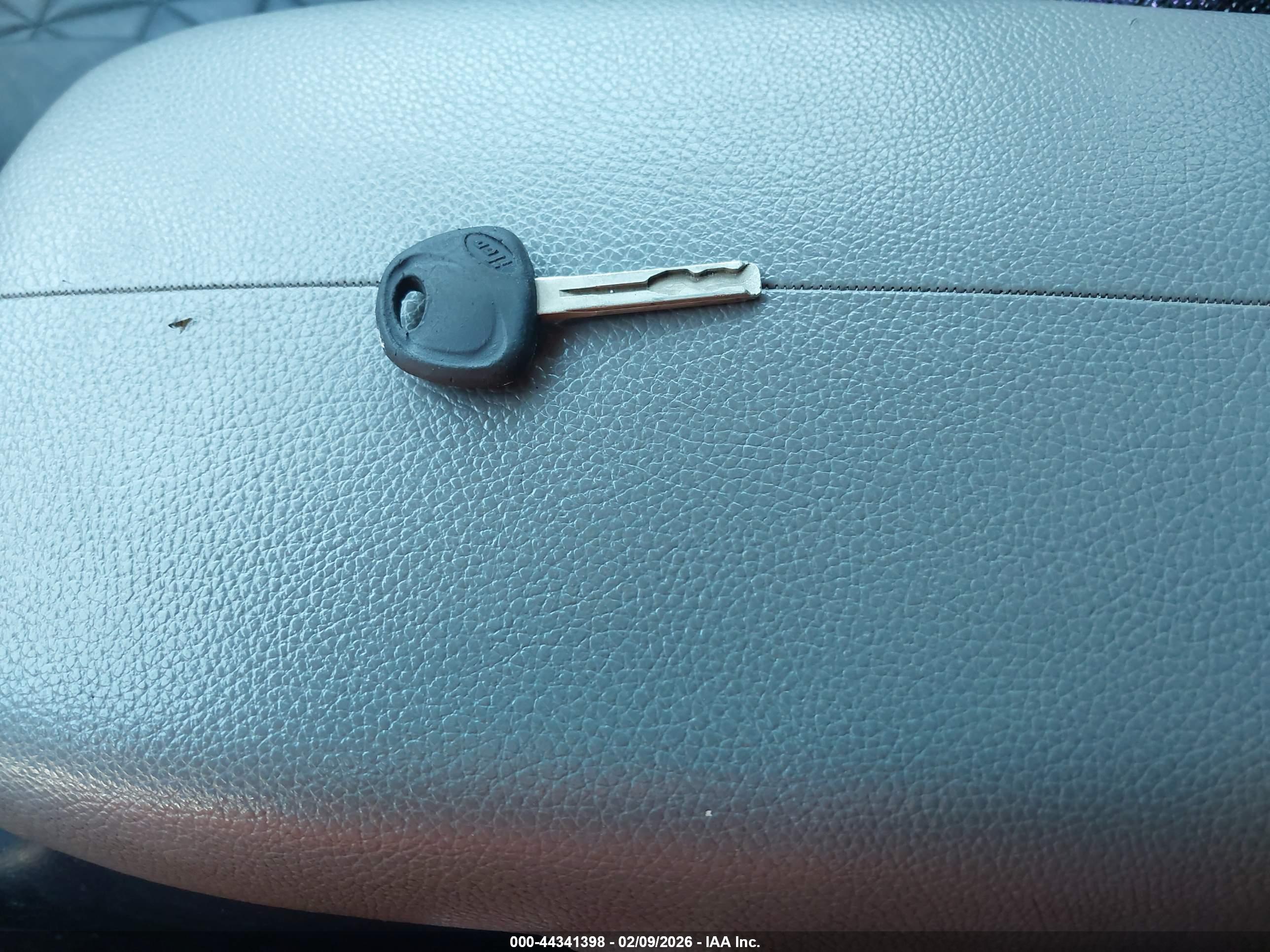 KIA SORENTO image 11