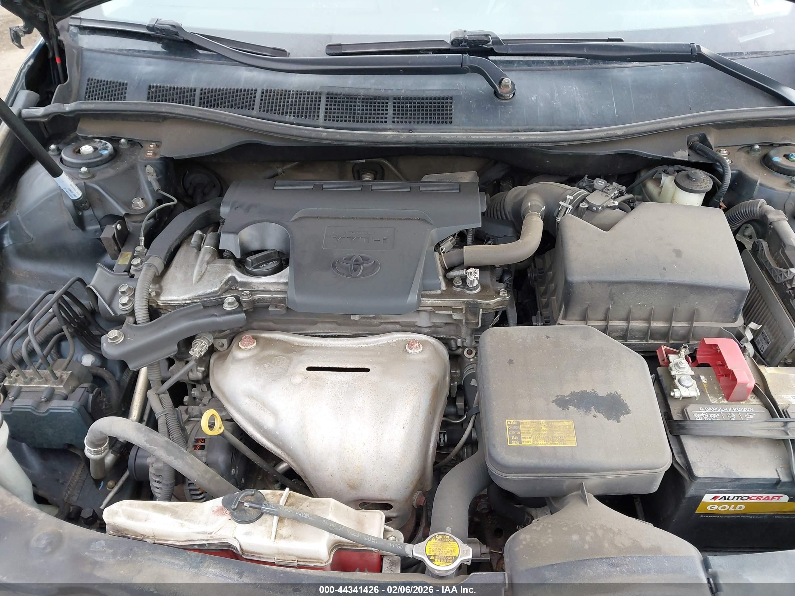 TOYOTA CAMRY image 10