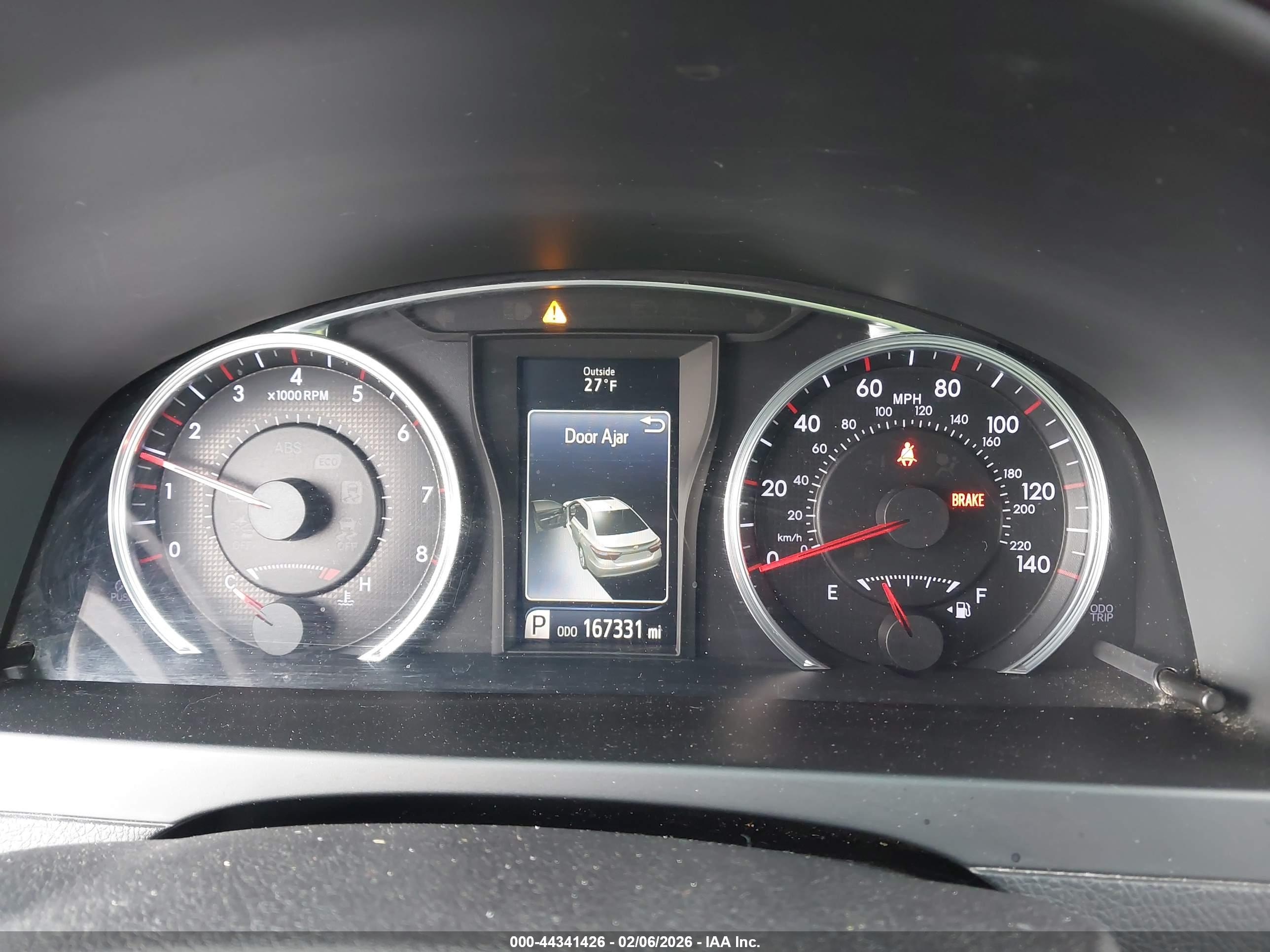 TOYOTA CAMRY image 7