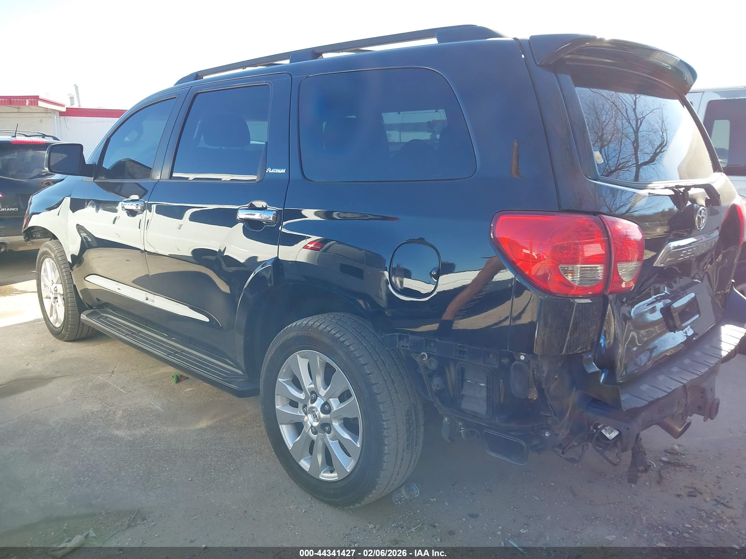 TOYOTA SEQUOIA image 3