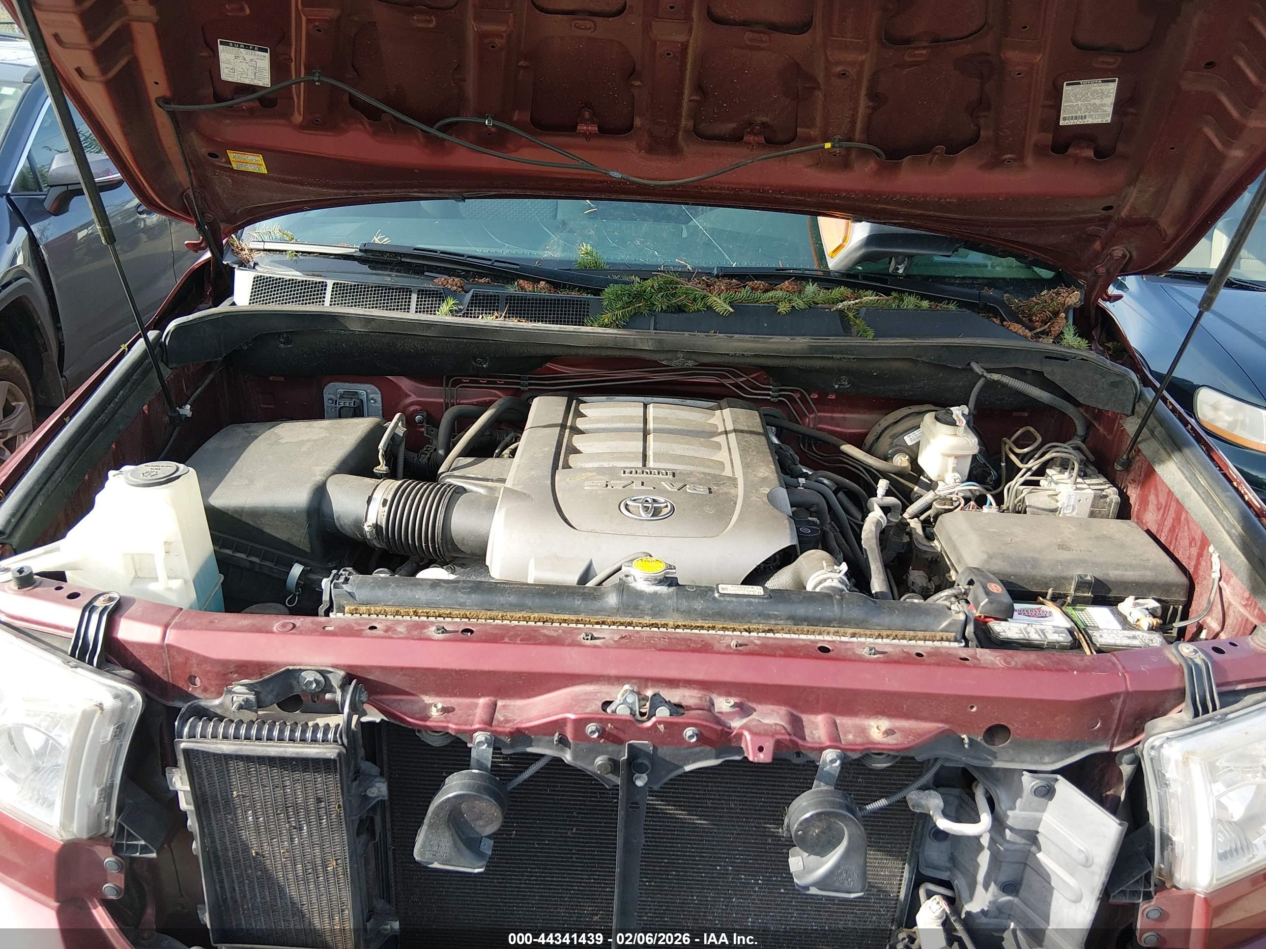 TOYOTA TUNDRA image 10