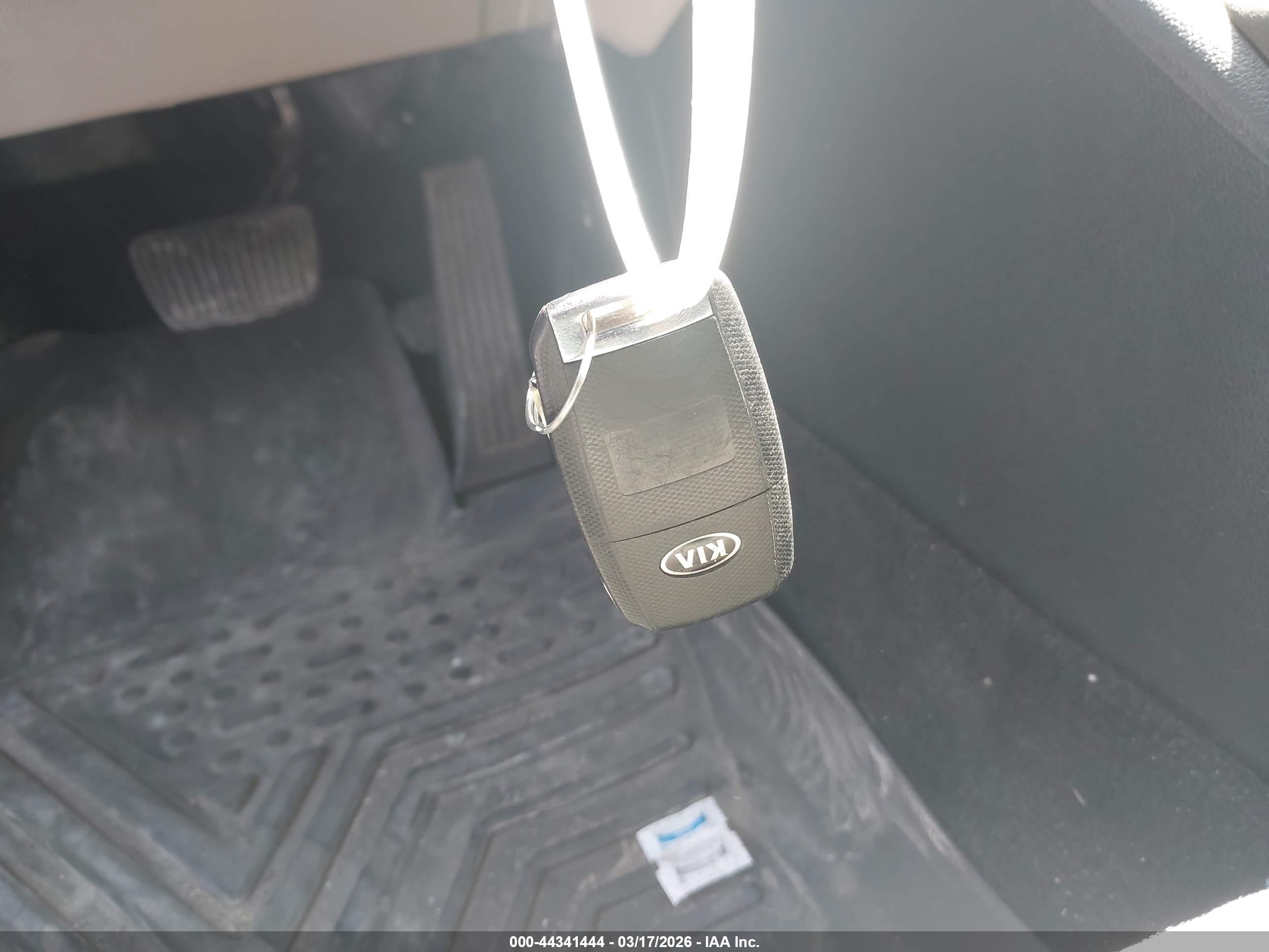 KIA OPTIMA image 11