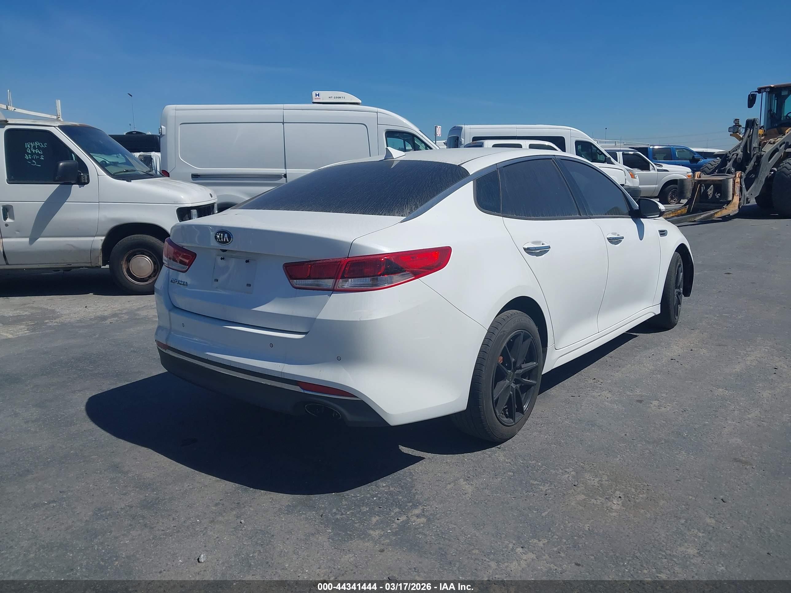 KIA OPTIMA image 4