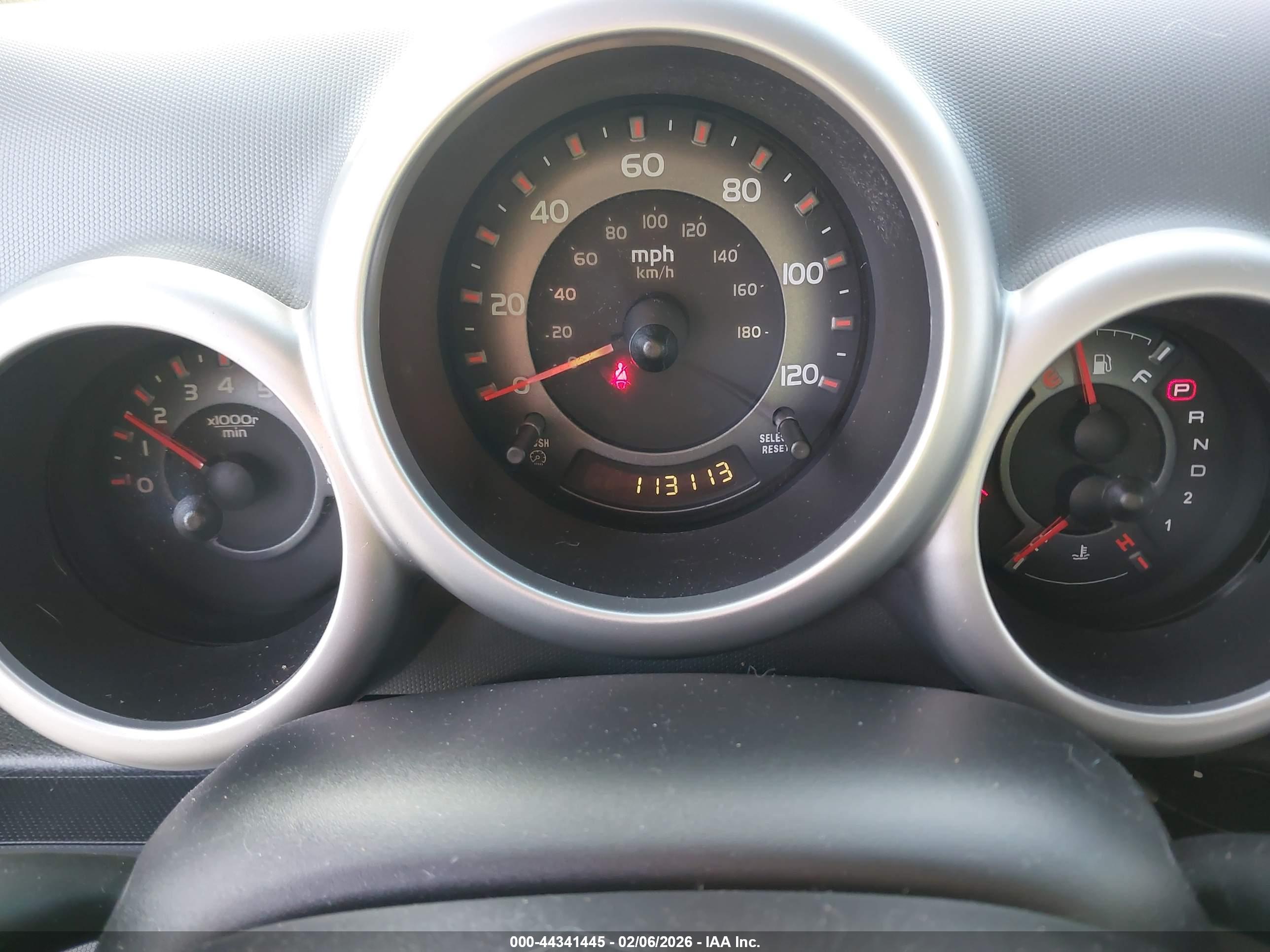 HONDA ELEMENT image 7