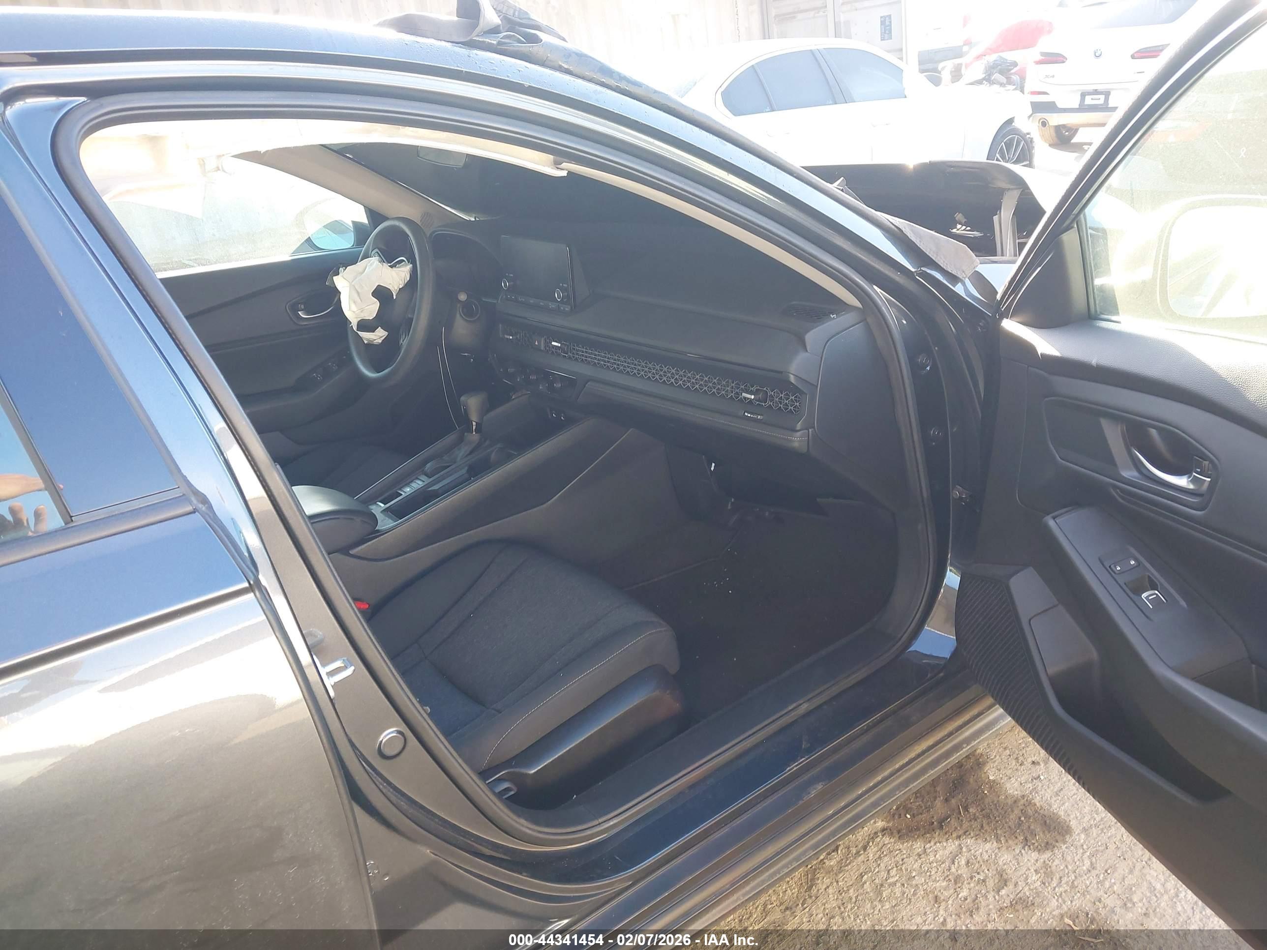 HONDA ACCORD image 5