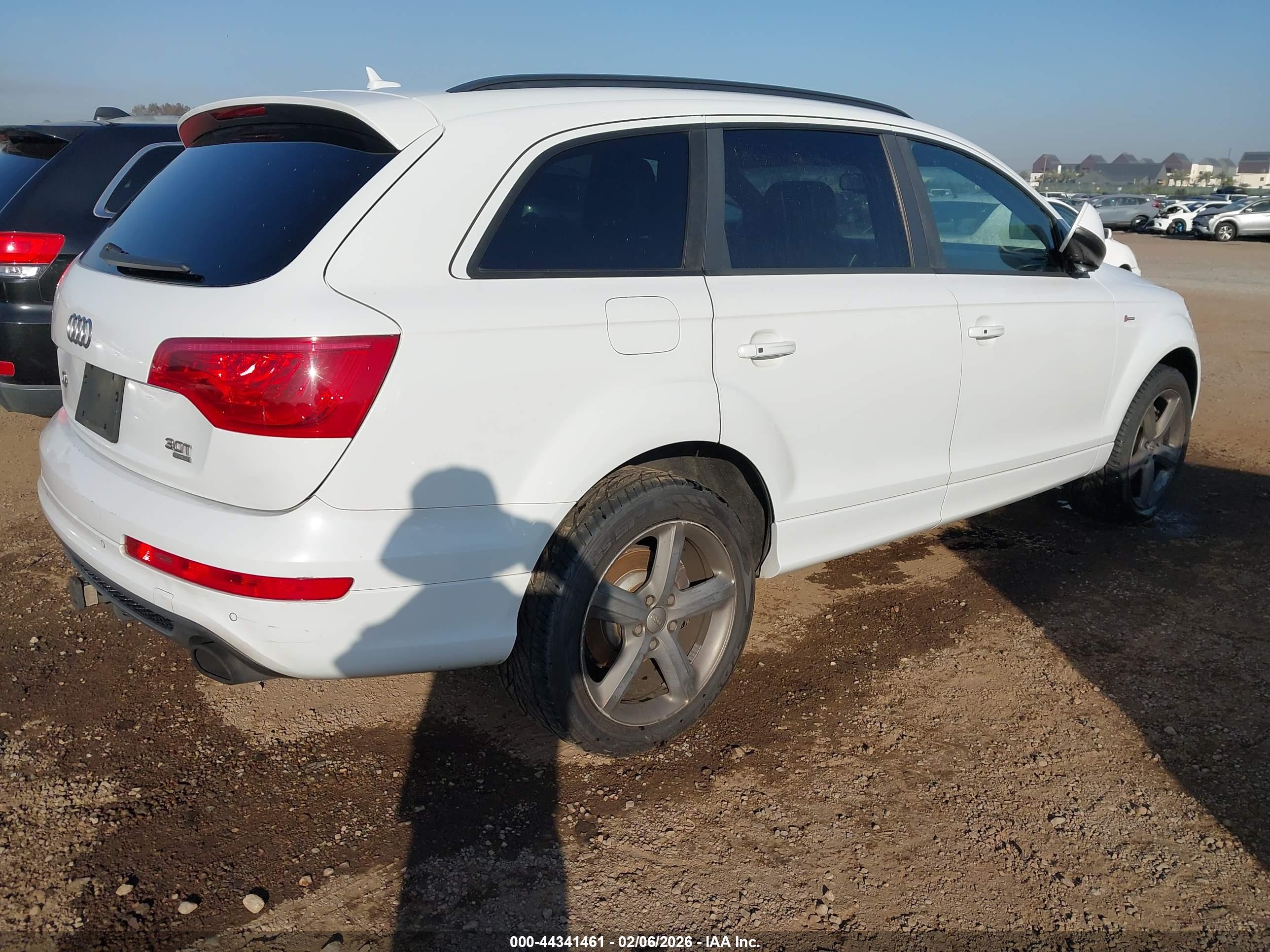 AUDI Q7 image 4