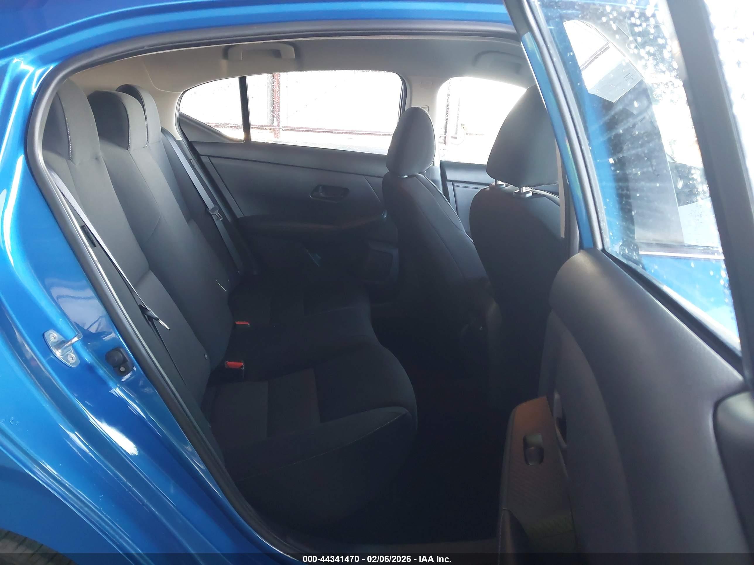 NISSAN SENTRA image 8