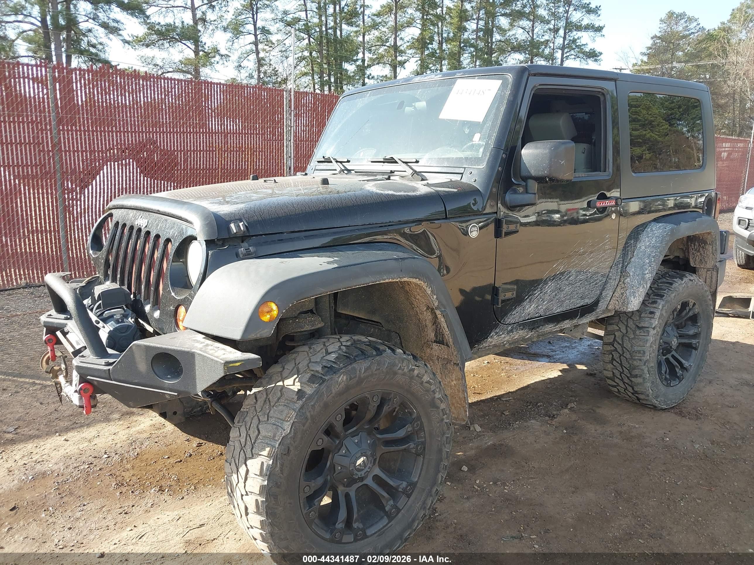 JEEP WRANGLER image 2