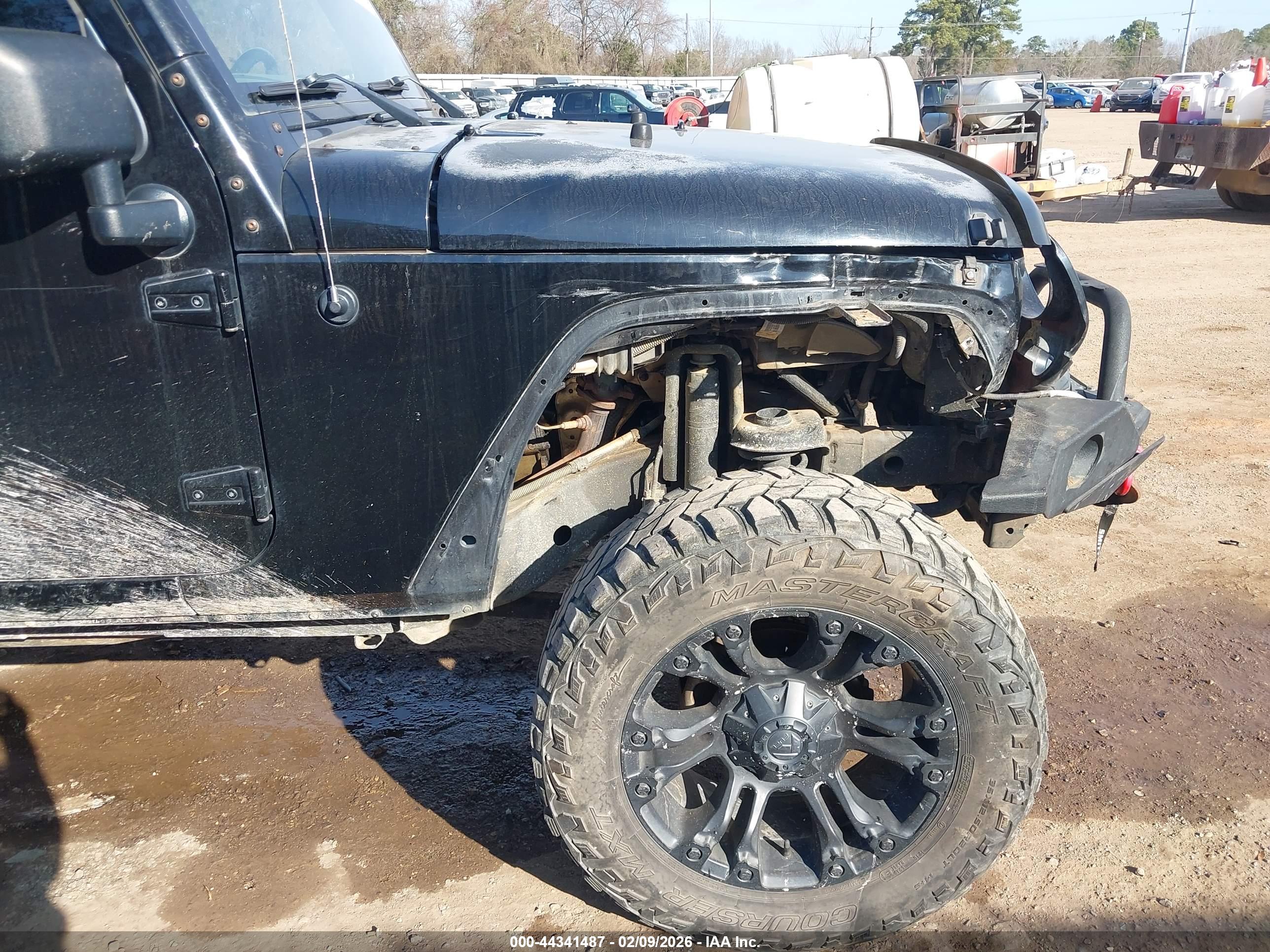 JEEP WRANGLER image 6