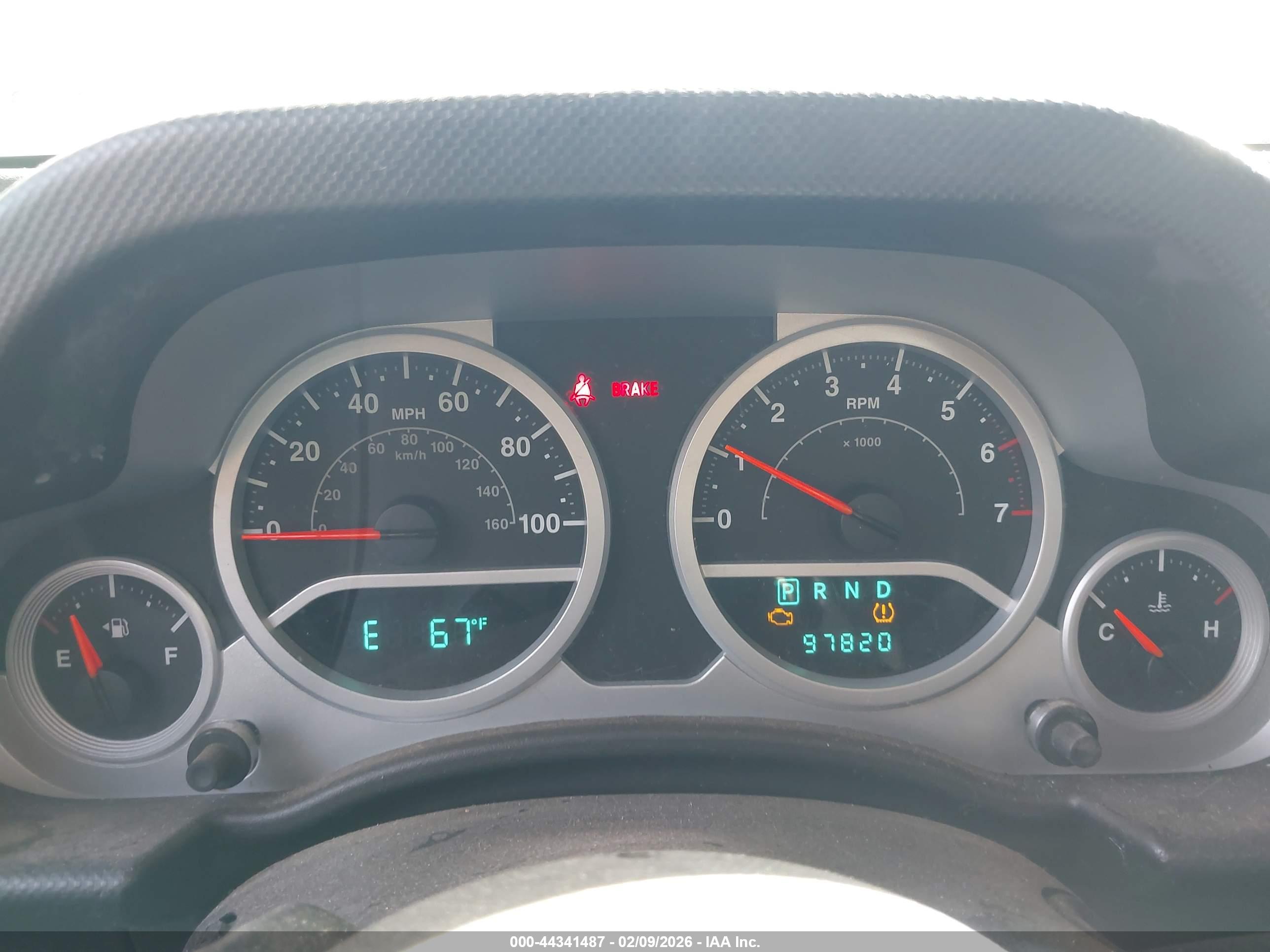 JEEP WRANGLER image 7