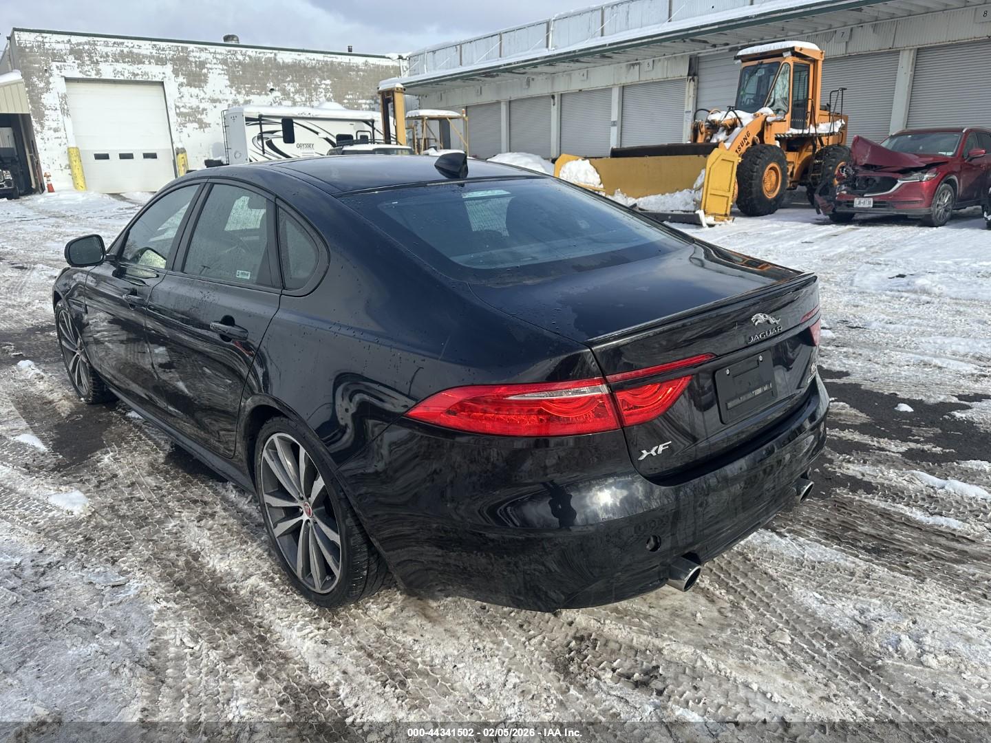 JAGUAR XF image 3