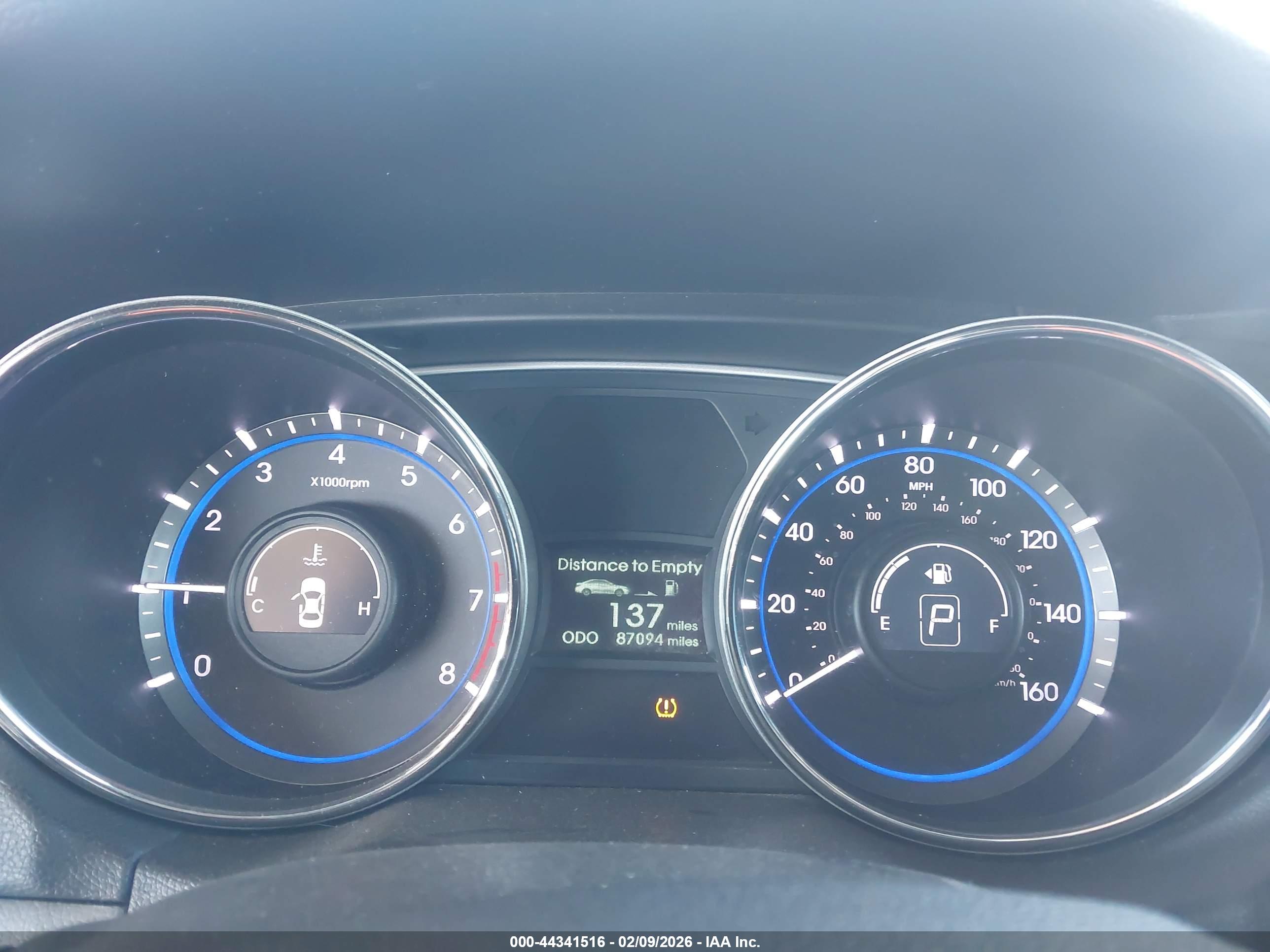 HYUNDAI SONATA image 7