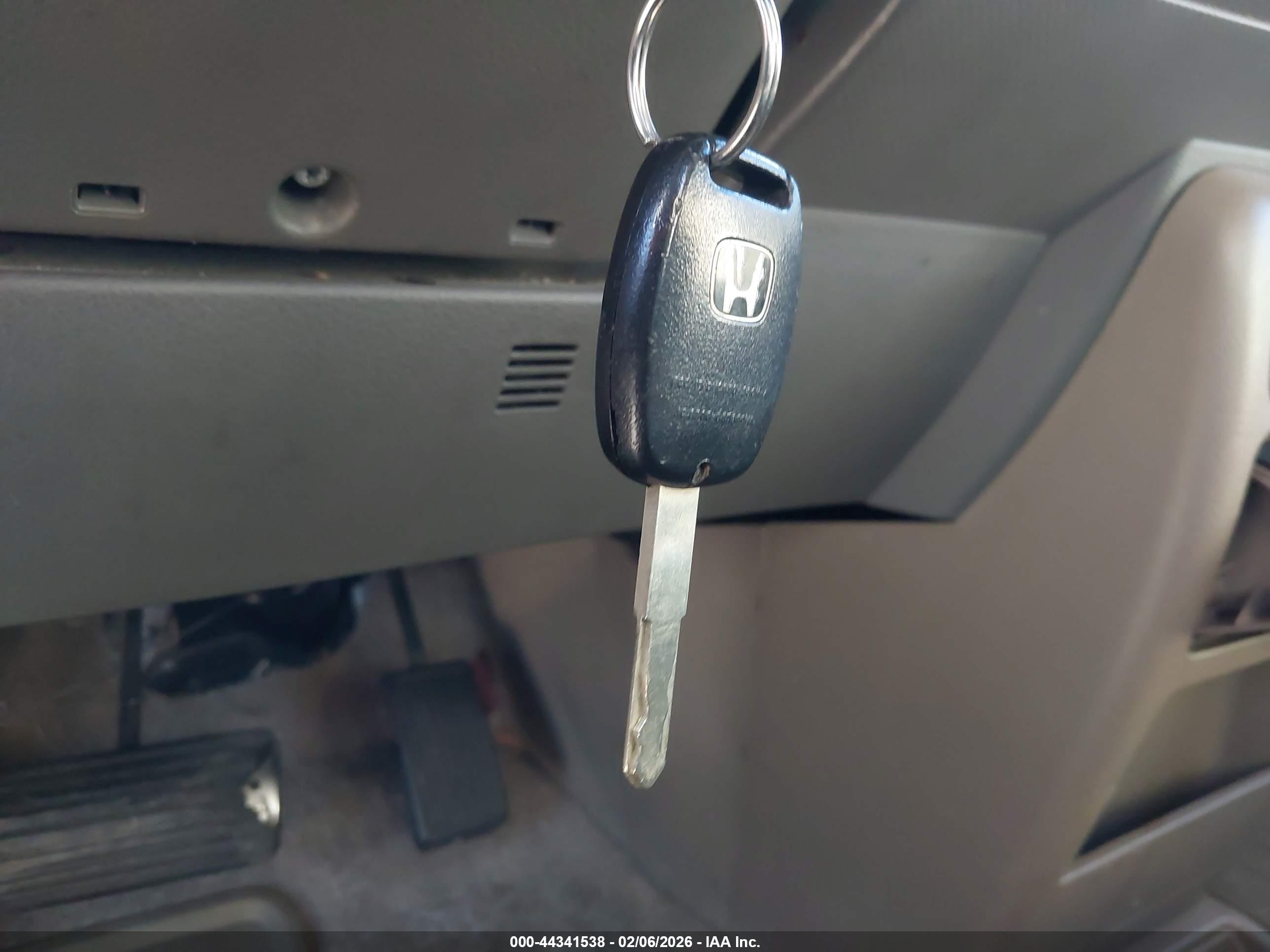 HONDA RIDGELINE image 11