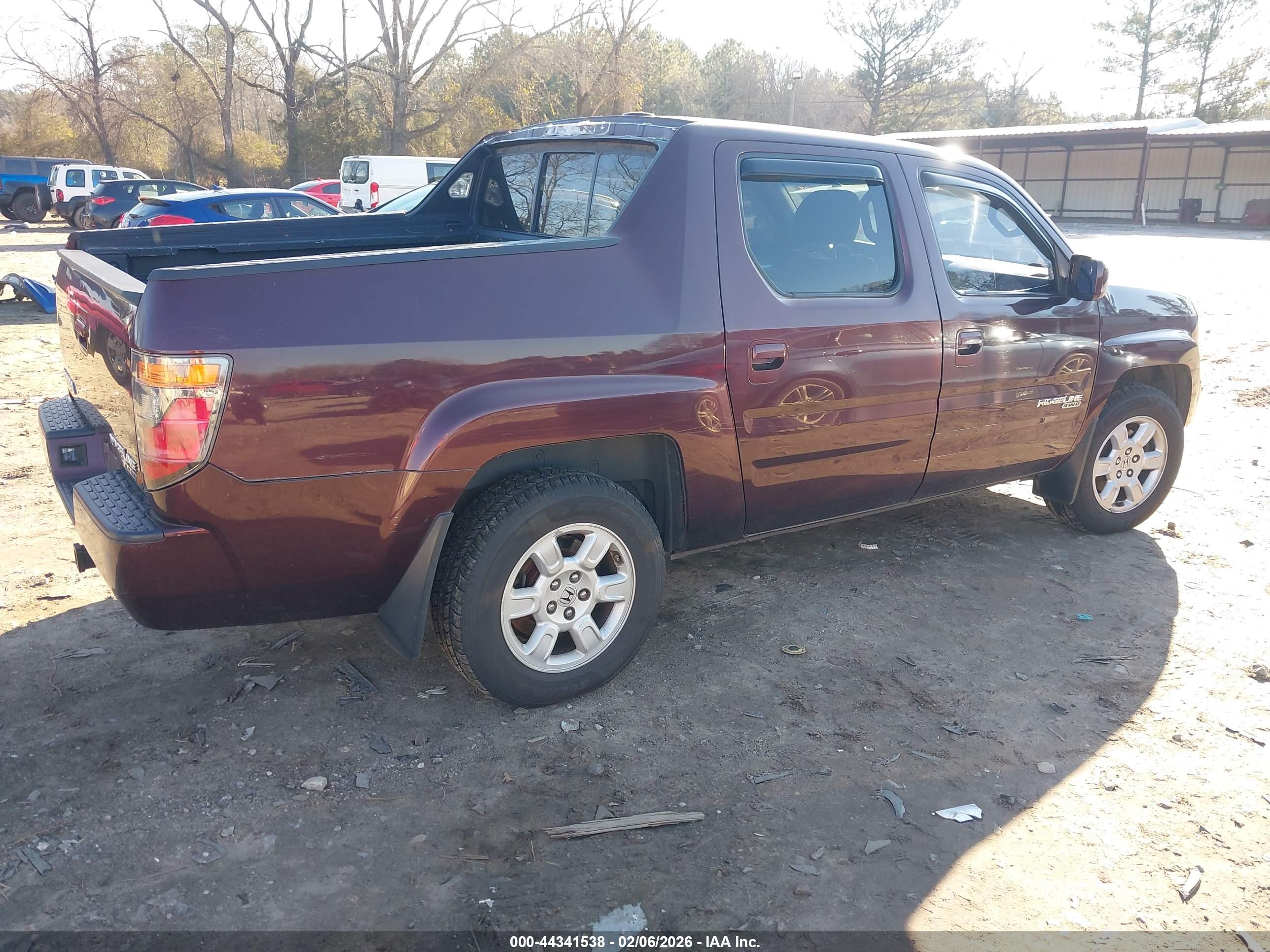 HONDA RIDGELINE image 4
