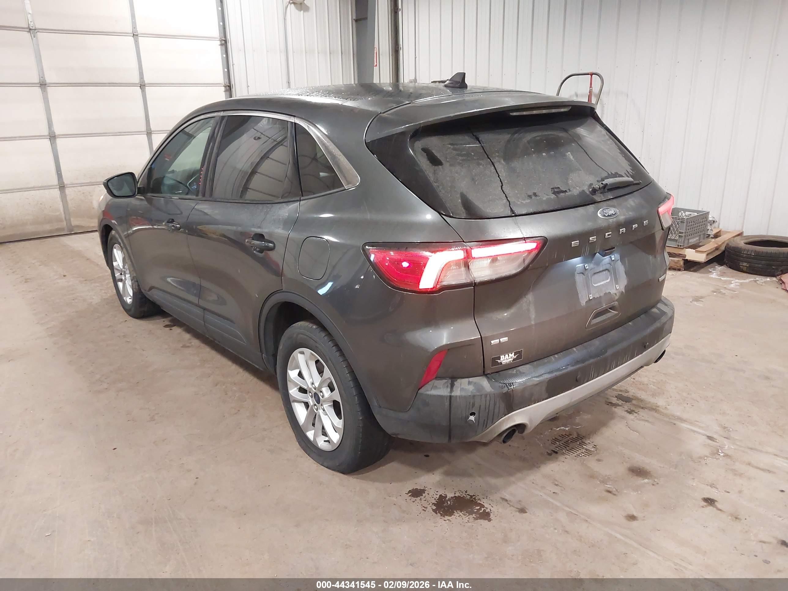 FORD ESCAPE image 3