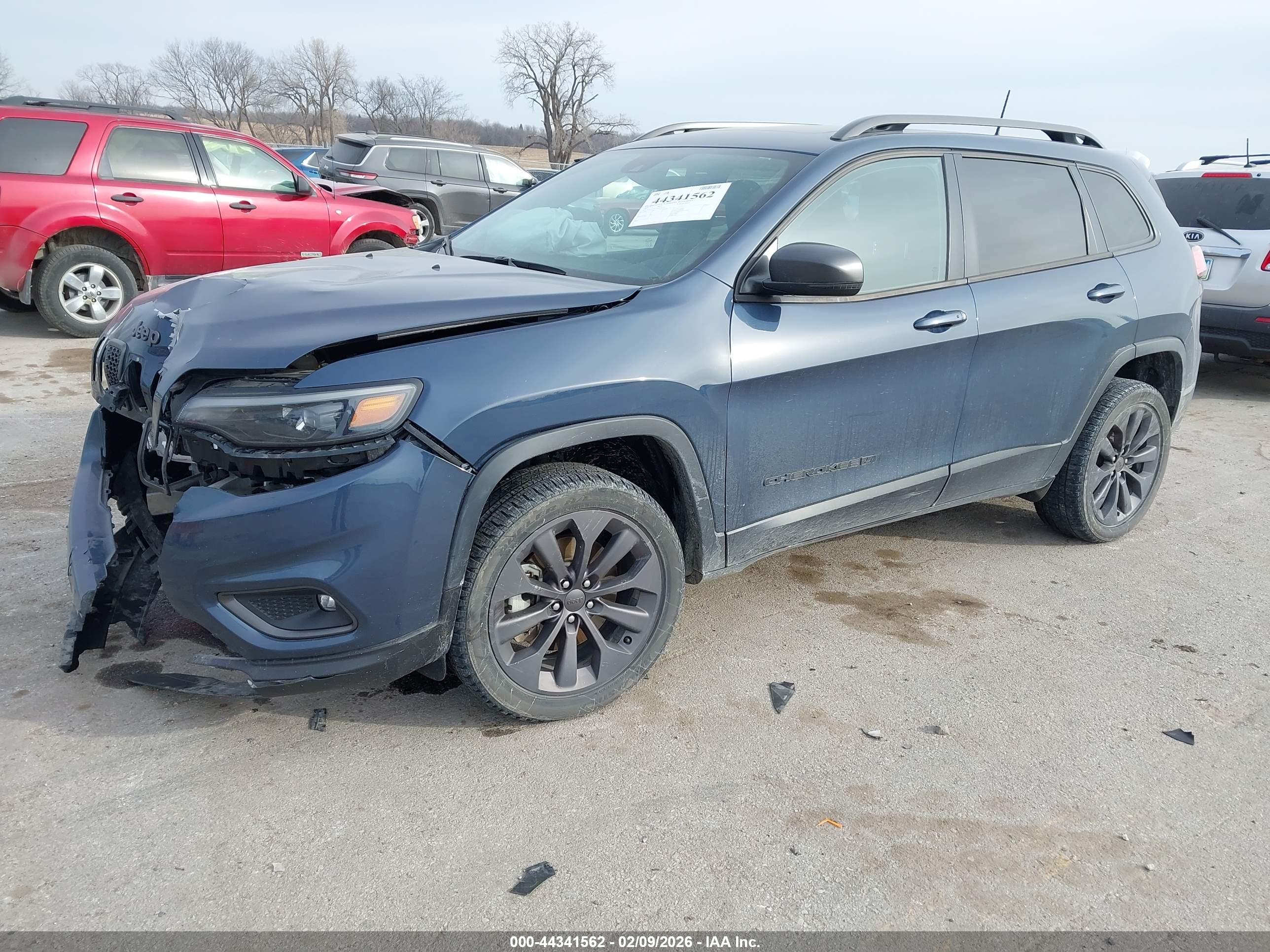 JEEP CHEROKEE image 2