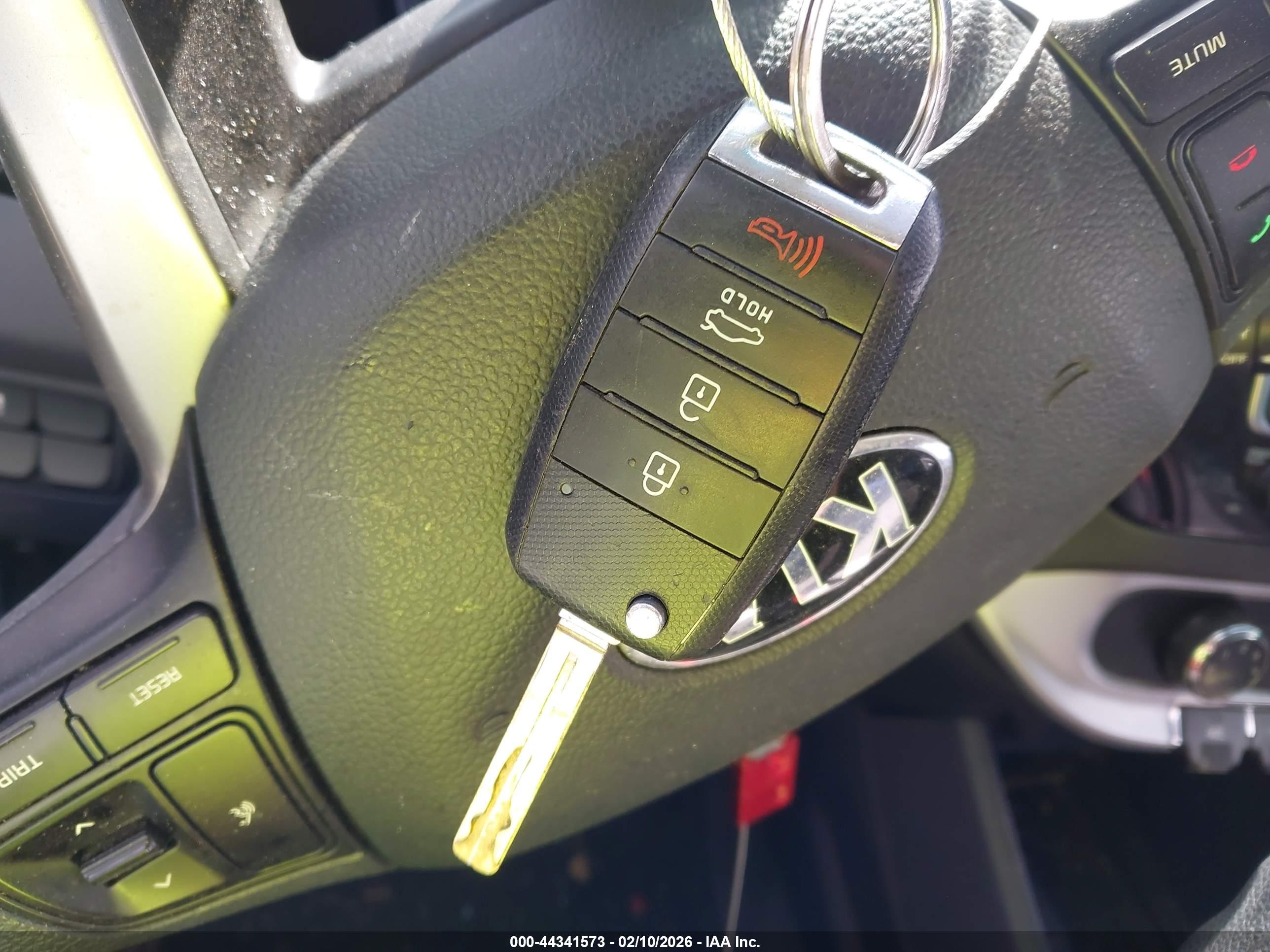 KIA RIO image 11