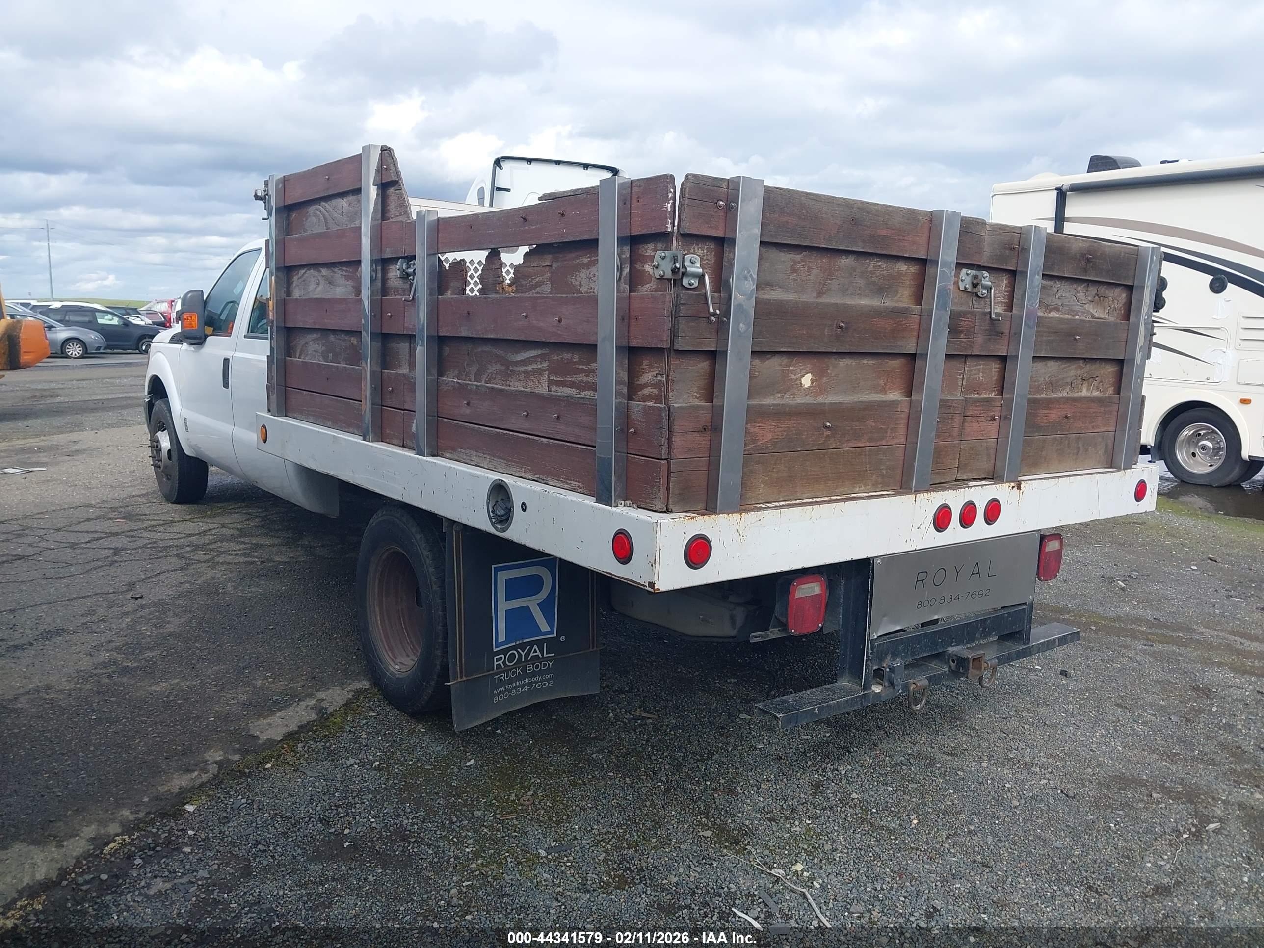 FORD F-350 image 3