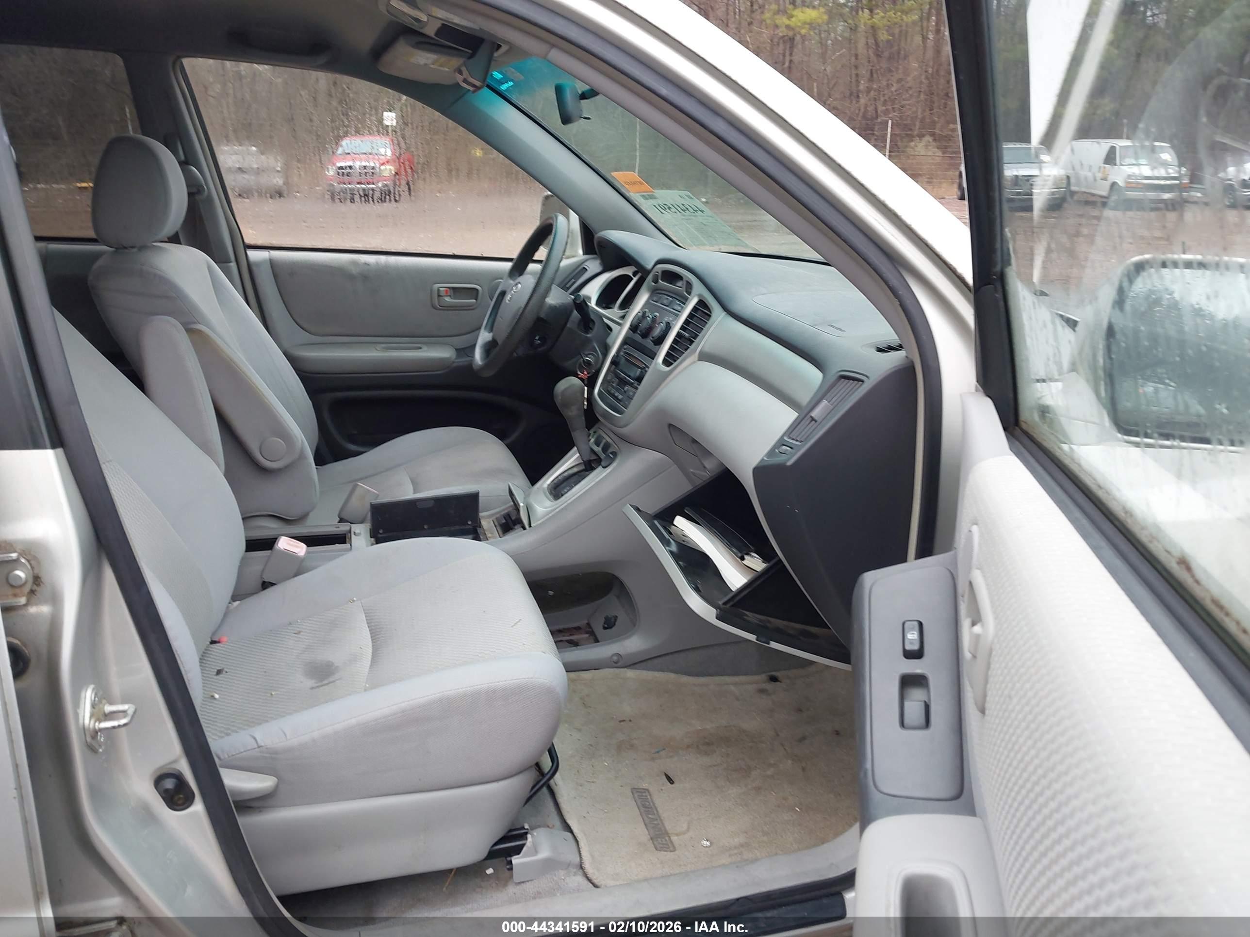 TOYOTA HIGHLANDER image 5