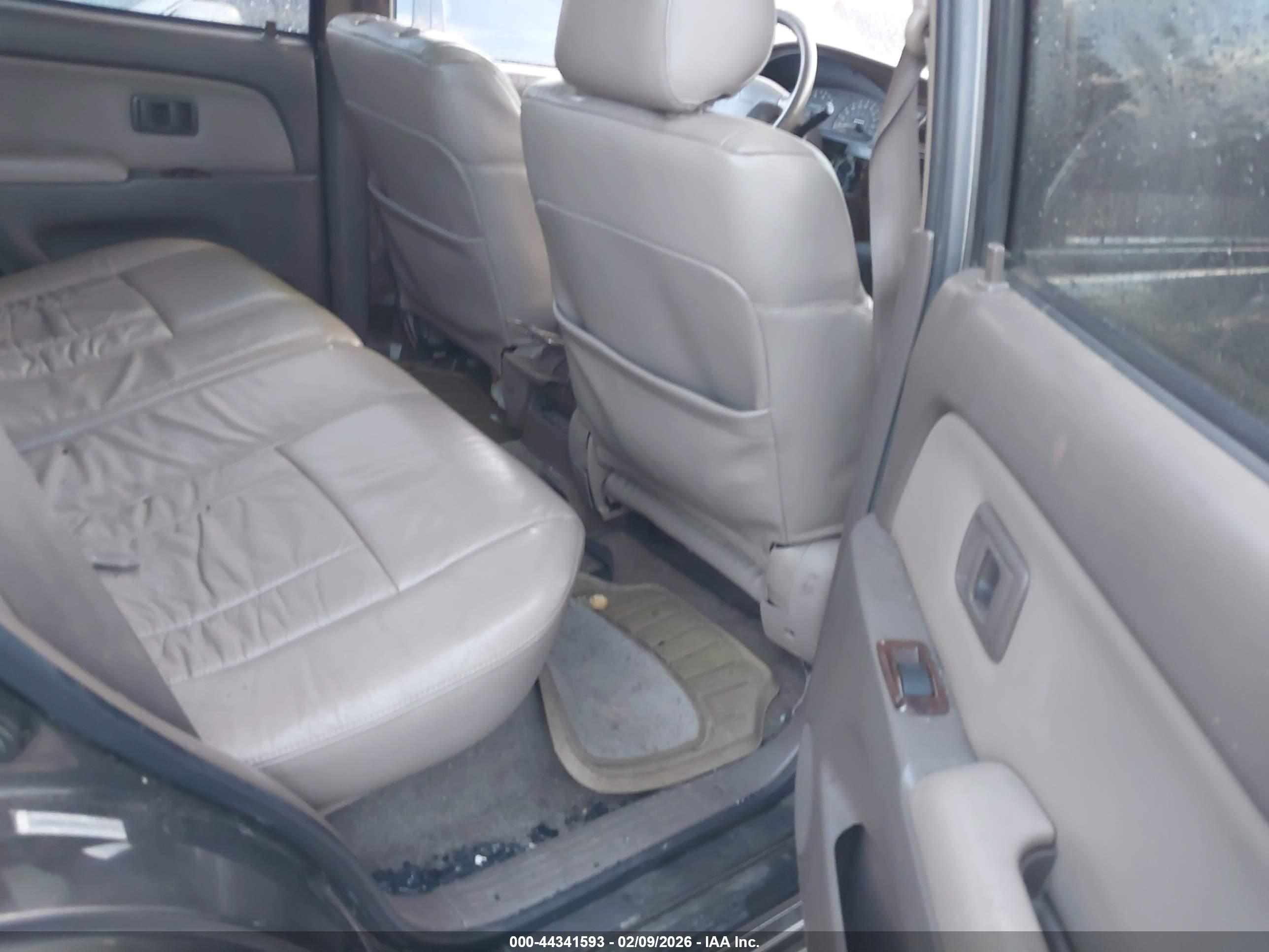 TOYOTA 4RUNNER image 8