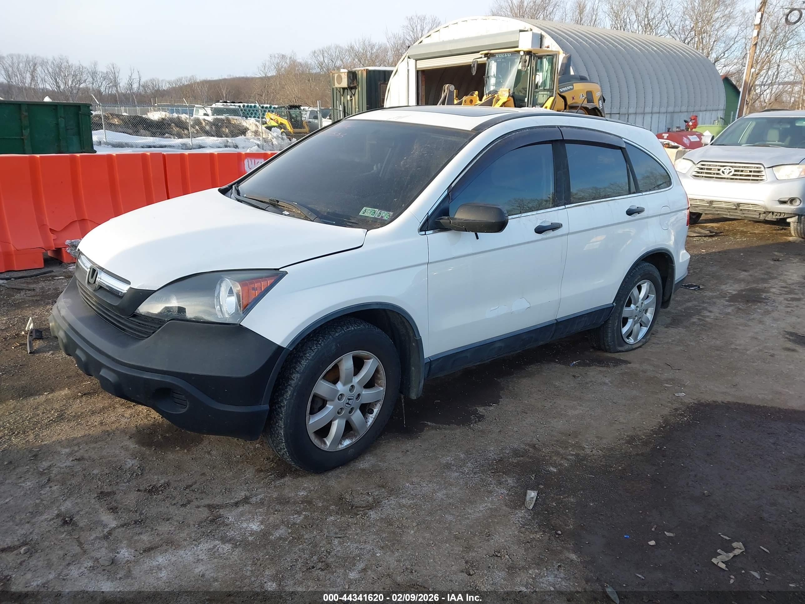 HONDA CR-V image 2