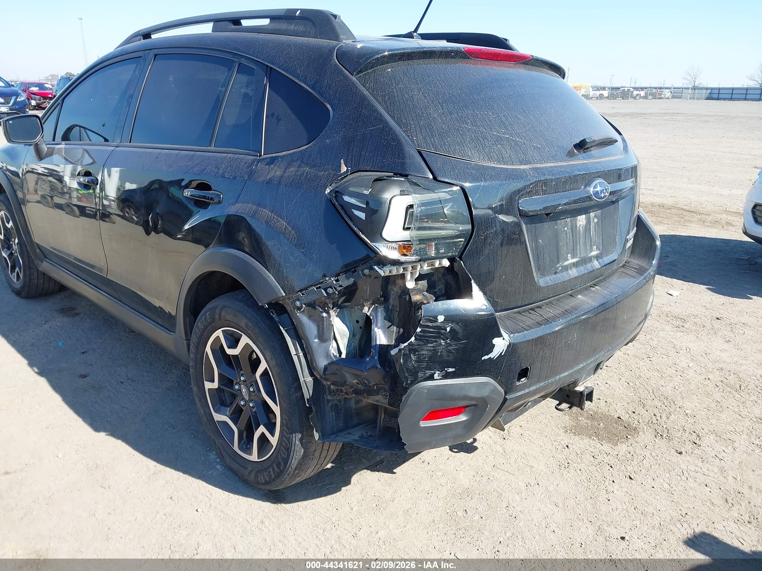 SUBARU CROSSTREK image 6
