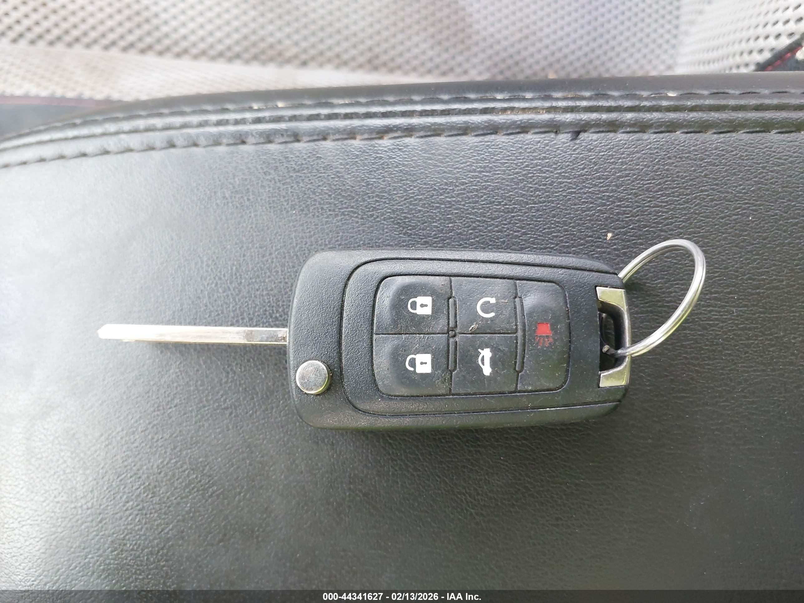 CHEVROLET EQUINOX image 11