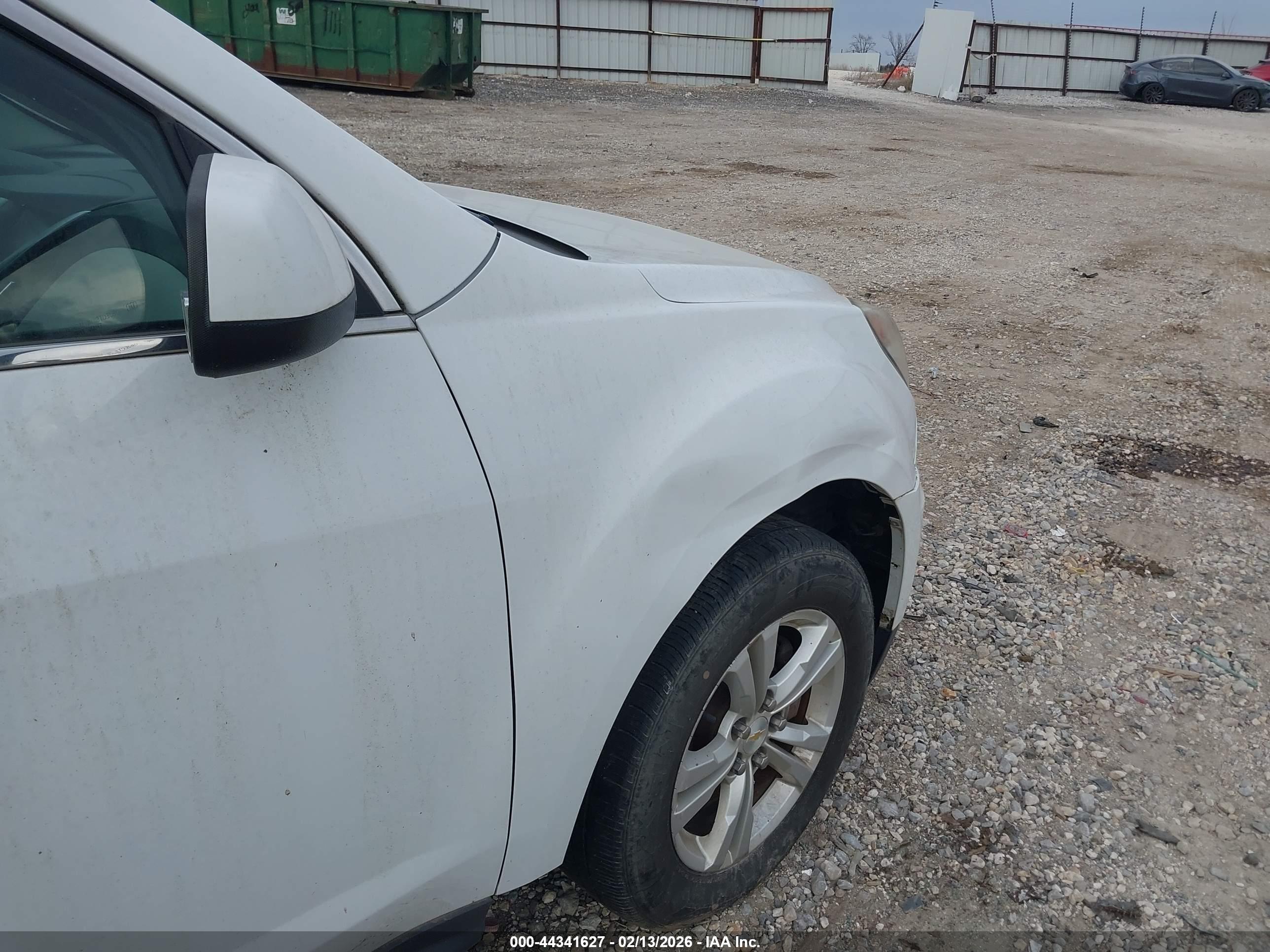 CHEVROLET EQUINOX image 6