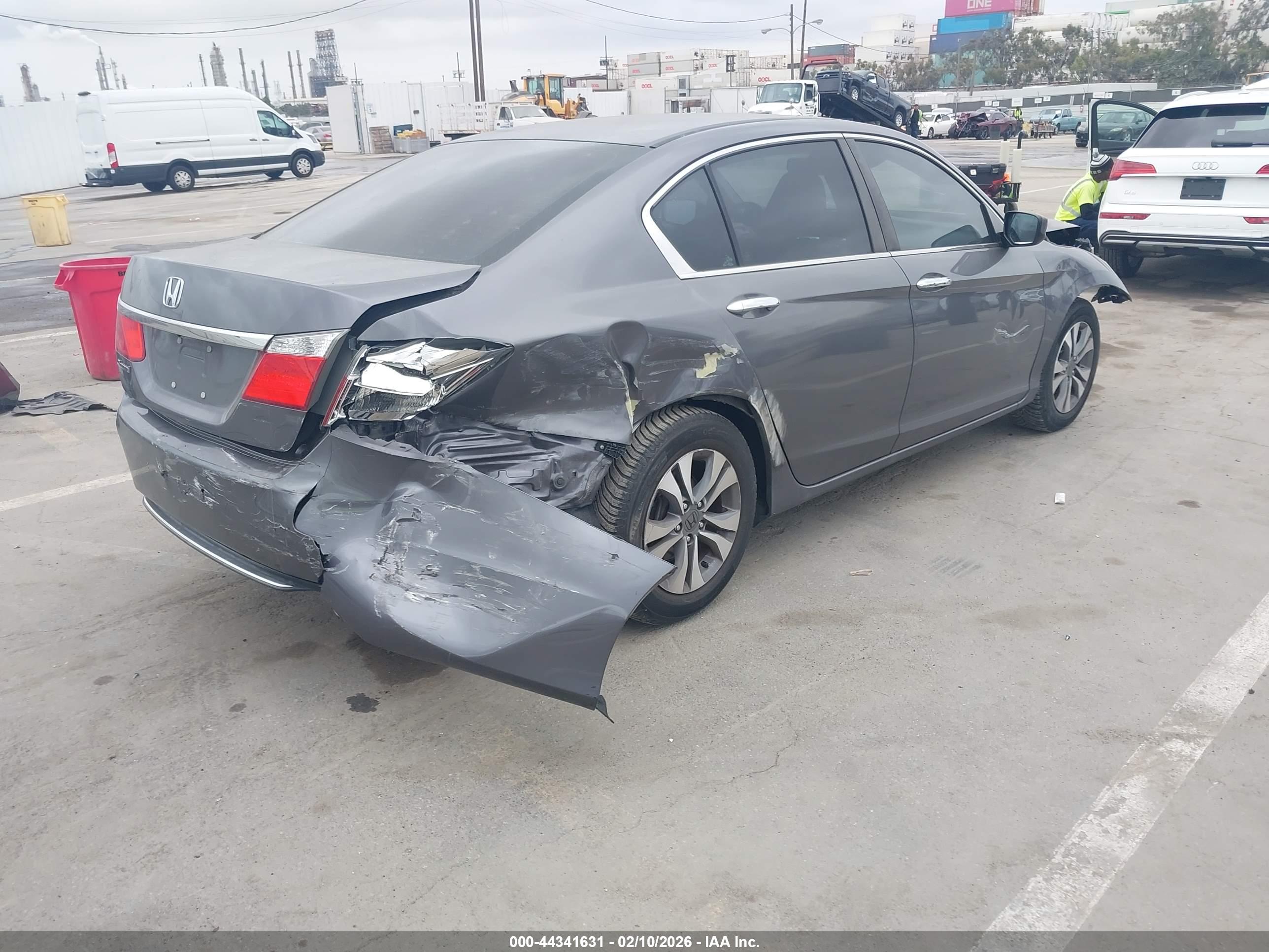 HONDA ACCORD image 4