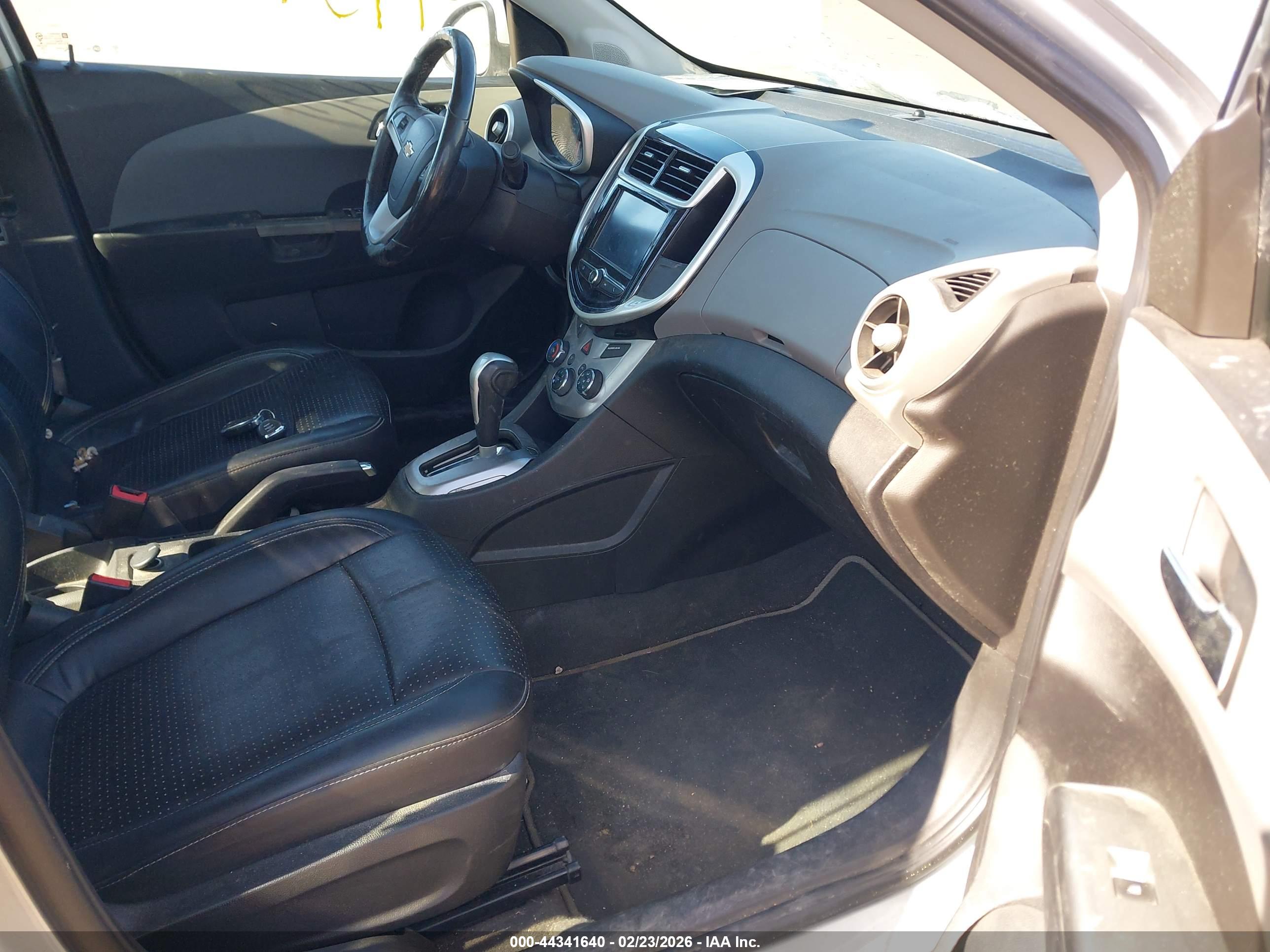 CHEVROLET SONIC image 5